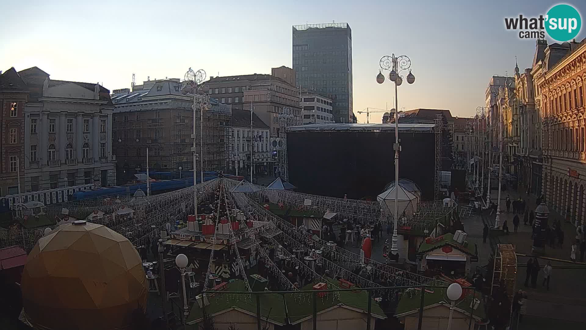 Zagreb Live Webcam Platz Bana Jelačić