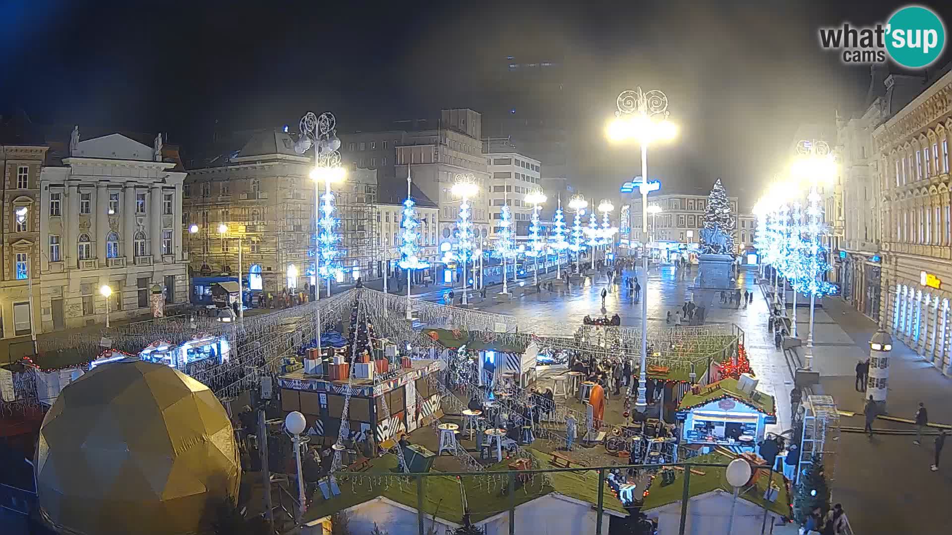 Zagreb Live Webcam – Bana Jelačić square