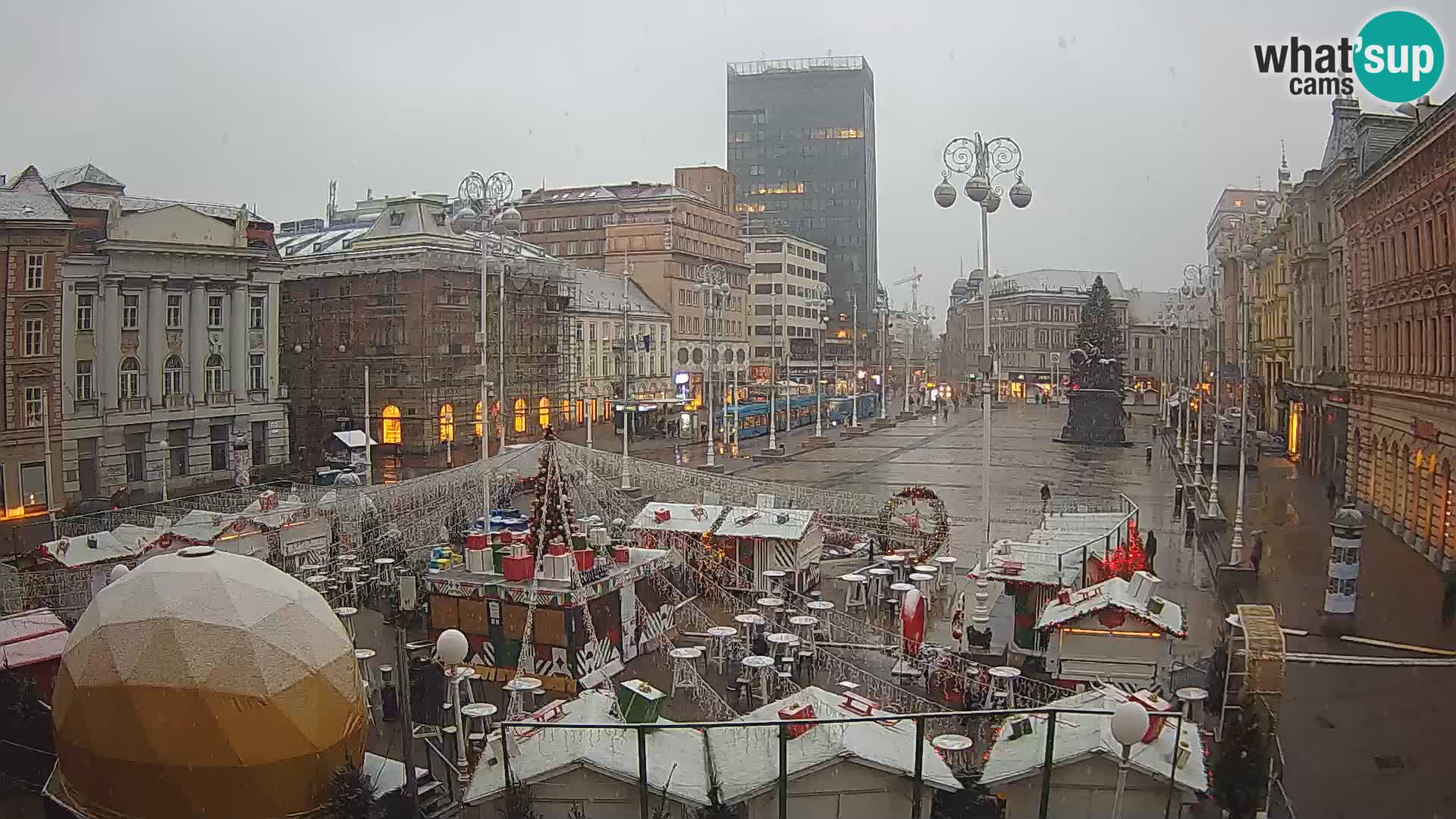 Zagreb Livecam – Bana Jelačić square