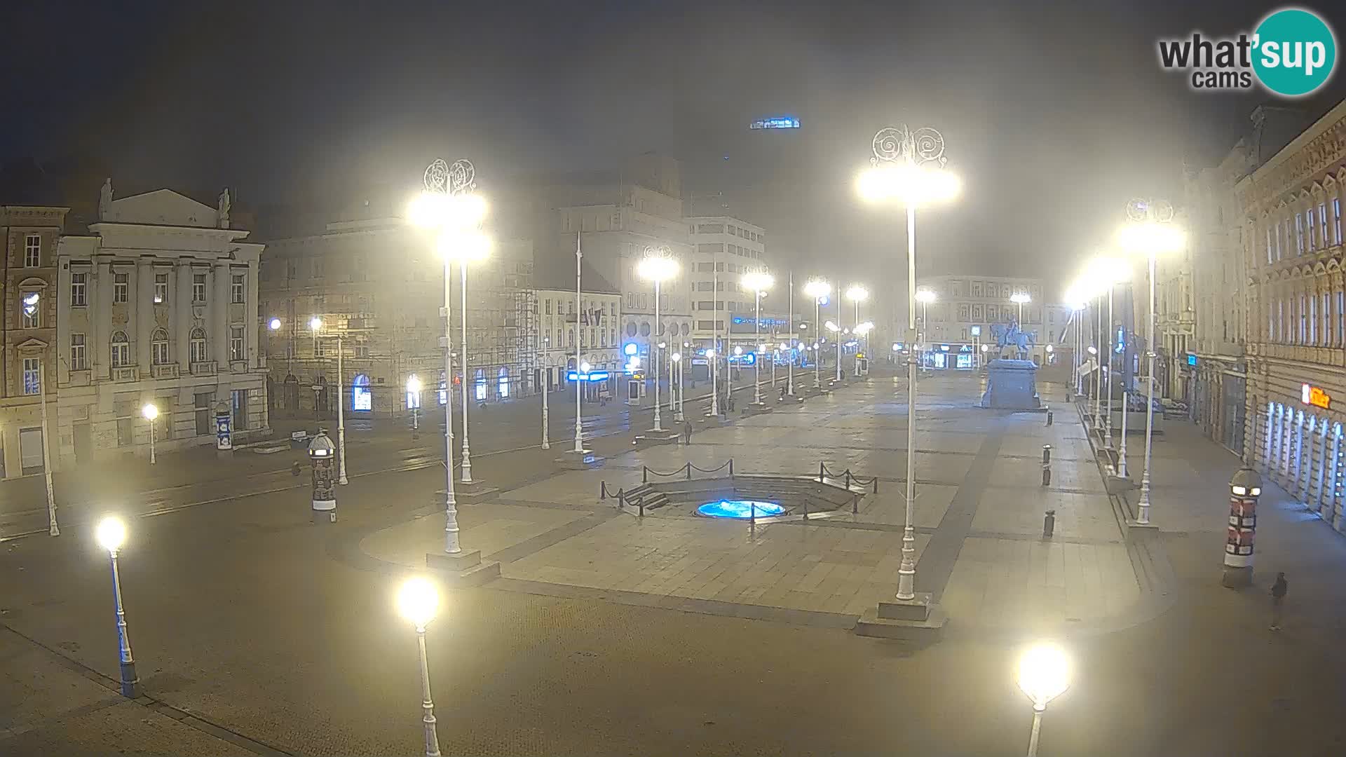 Zagreb Live Webcam – Bana Jelačić square