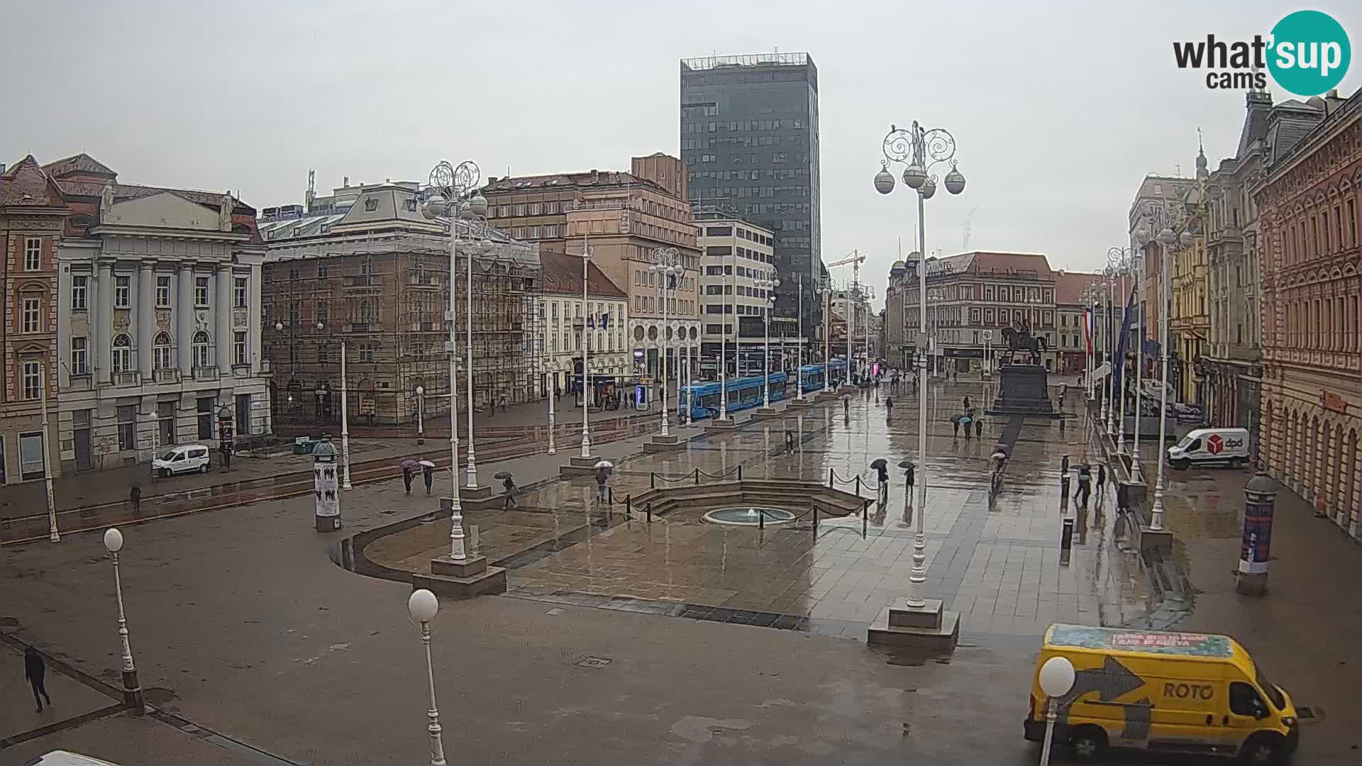 Zagreb Live Webcam – Bana Jelačić square