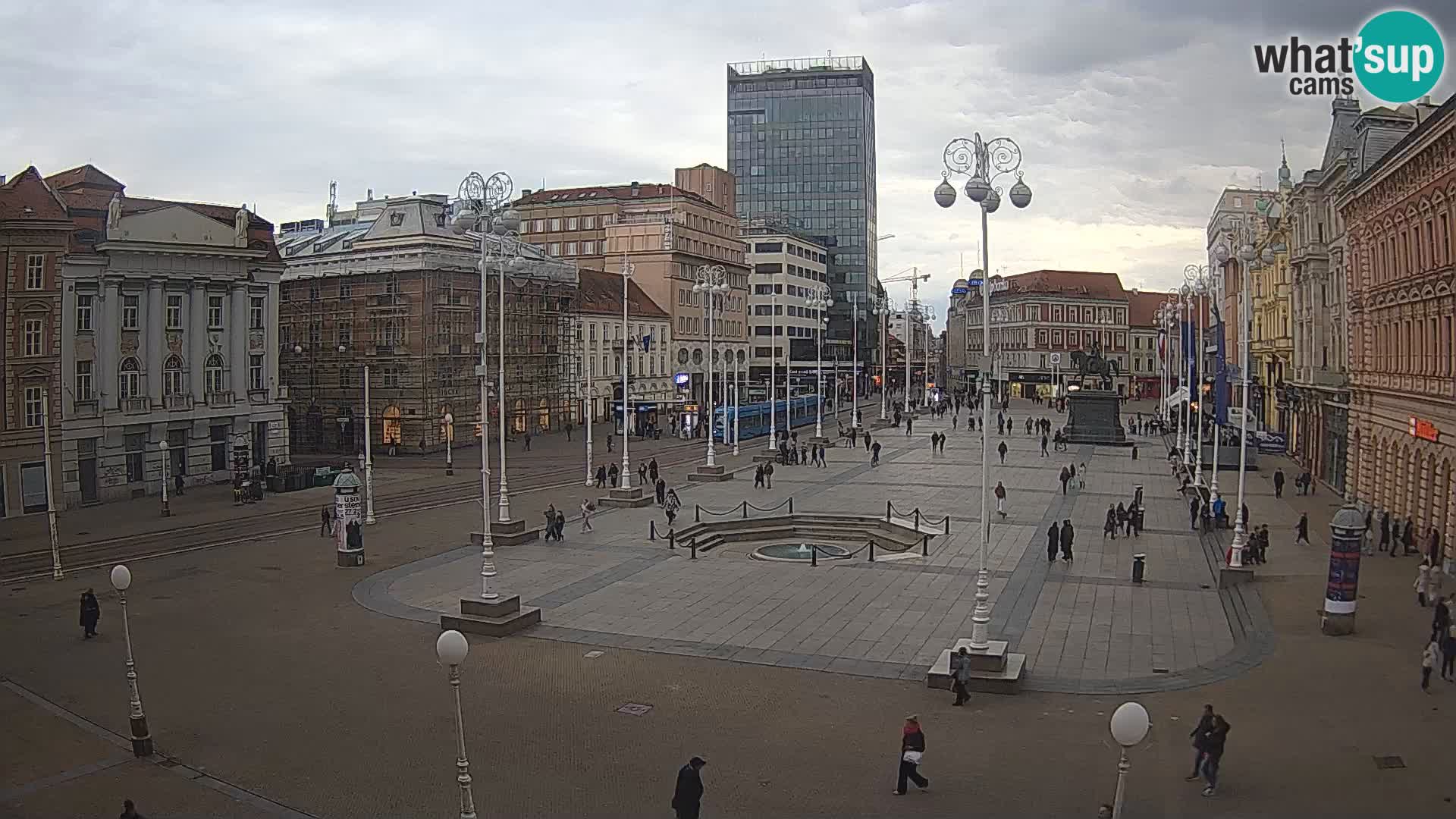 Zagreb Livecam – Bana Jelačić square