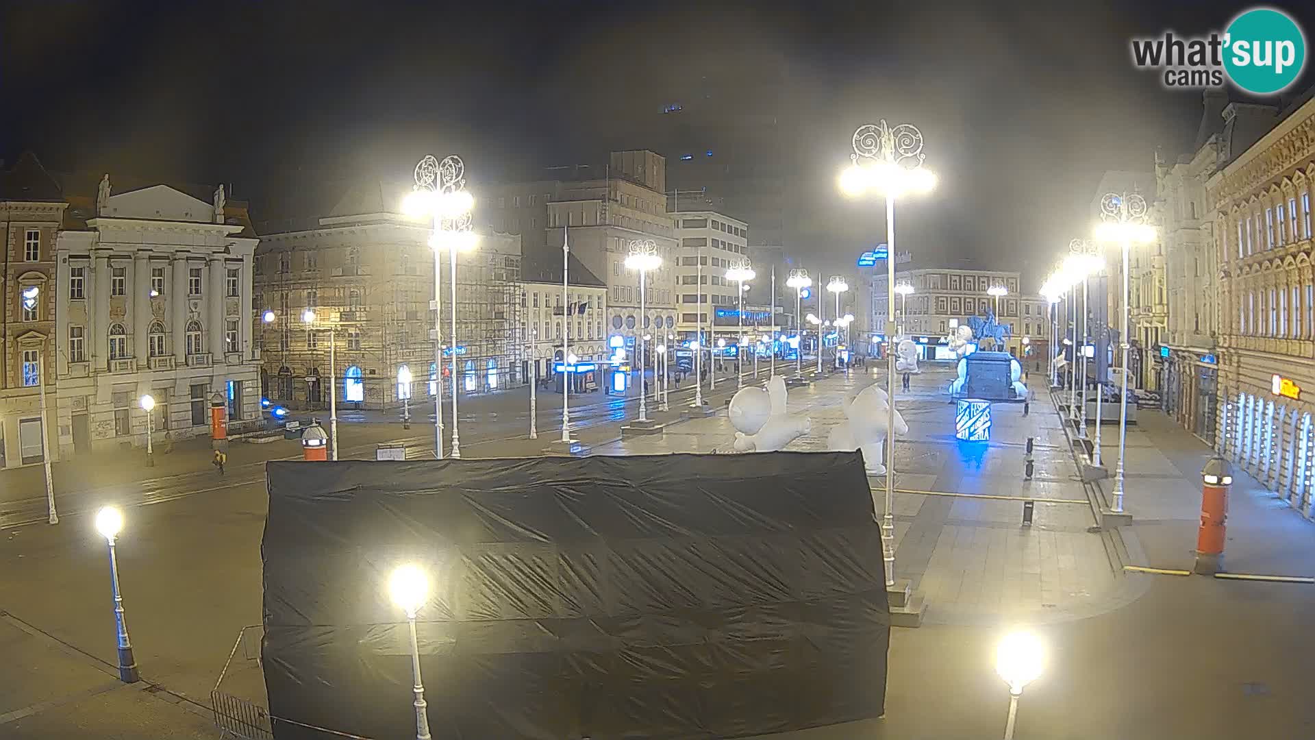 Zagreb Live Webcam – Bana Jelačić square