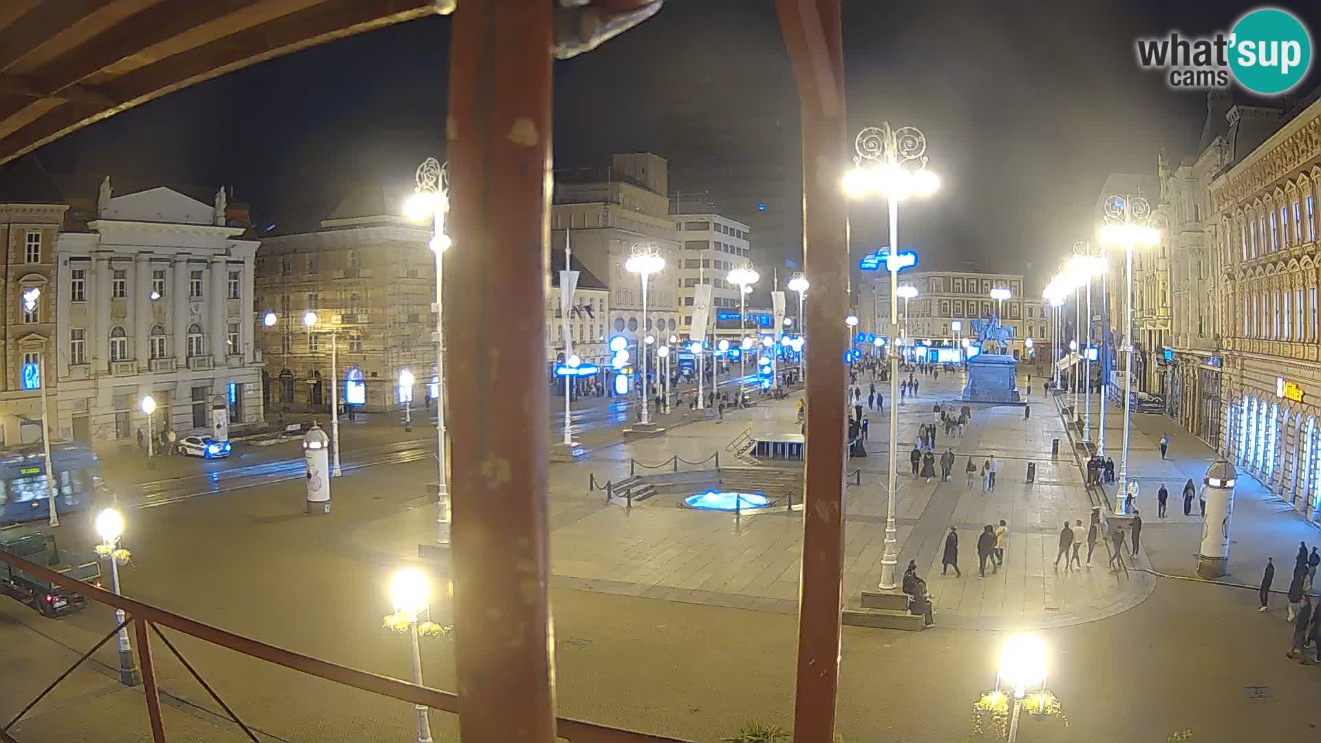 Zagreb Live Webcam – Bana Jelačić square