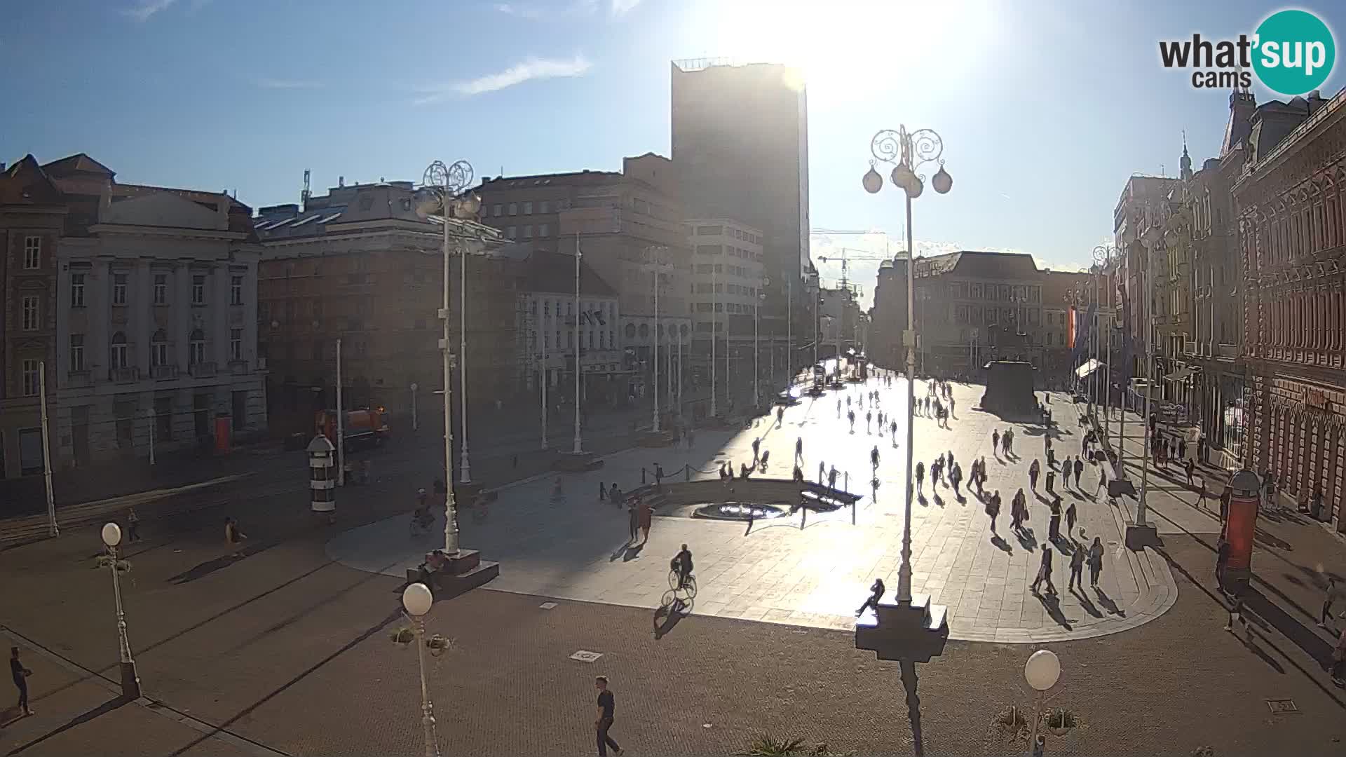 Zagreb web kamera trg Bana Jelačića