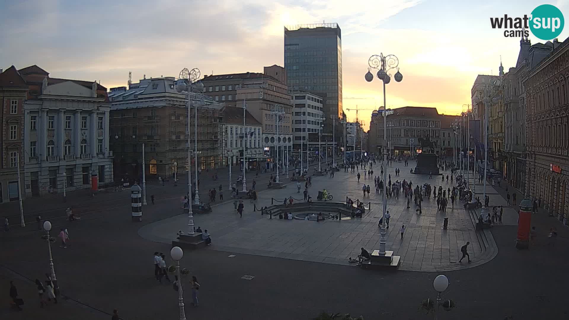 Zagreb web kamera trg Bana Jelačića