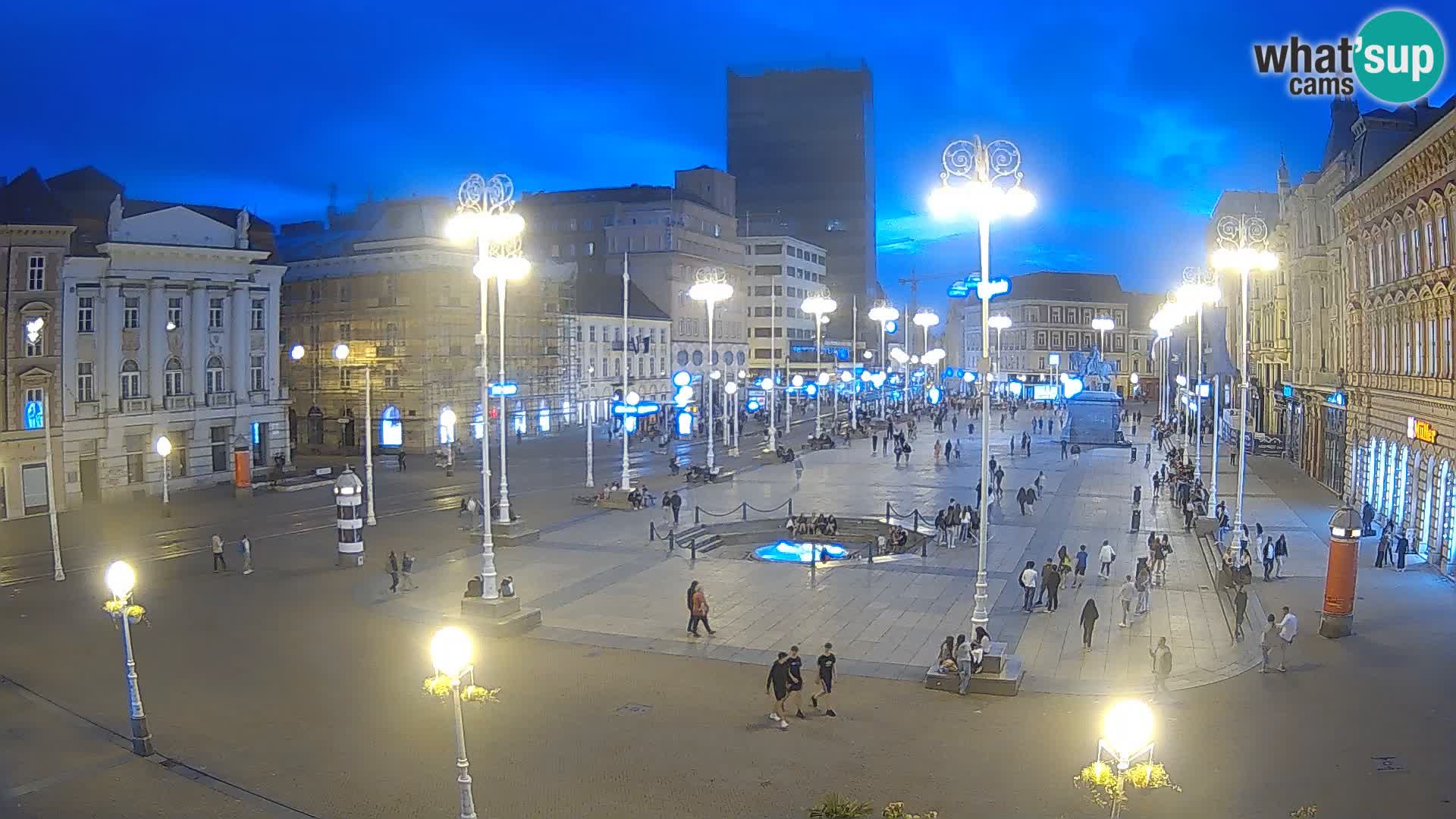 Zagreb Live Webcam – Bana Jelačić square