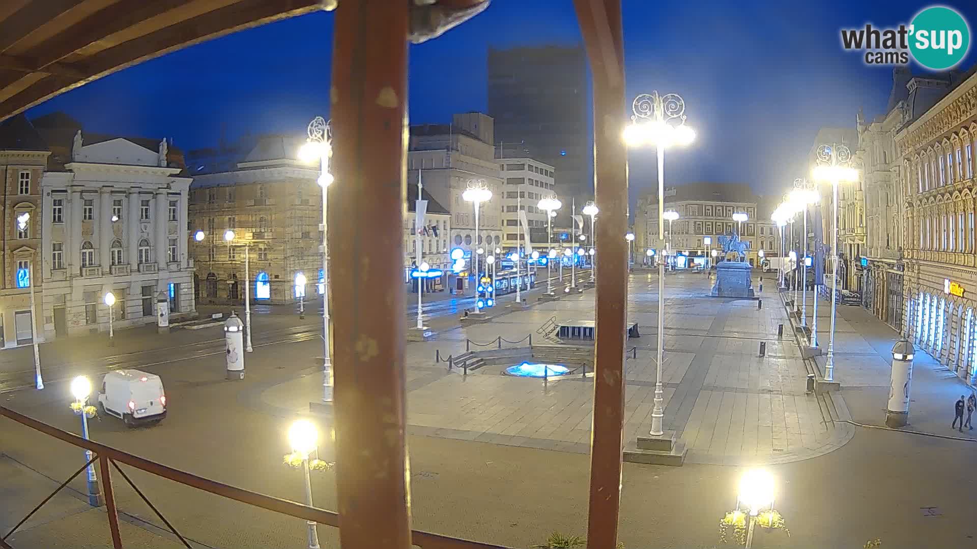 Zagreb web kamera trg Bana Jelačića