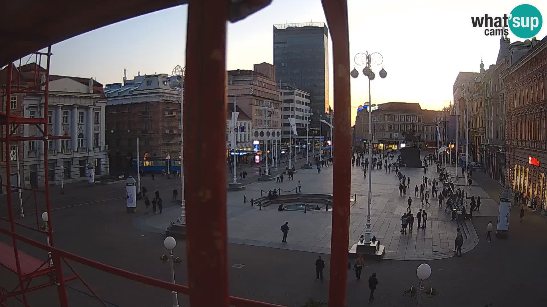 Zagreb web kamera trg Bana Jelačića