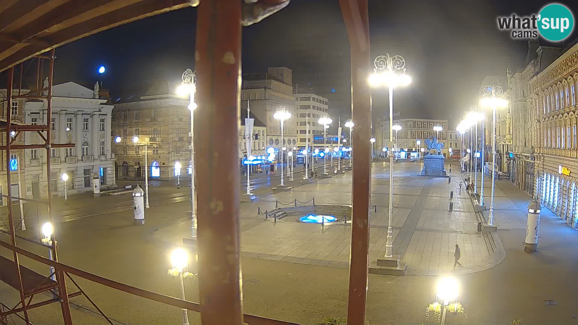Zagreb Live Webcam – Bana Jelačić square