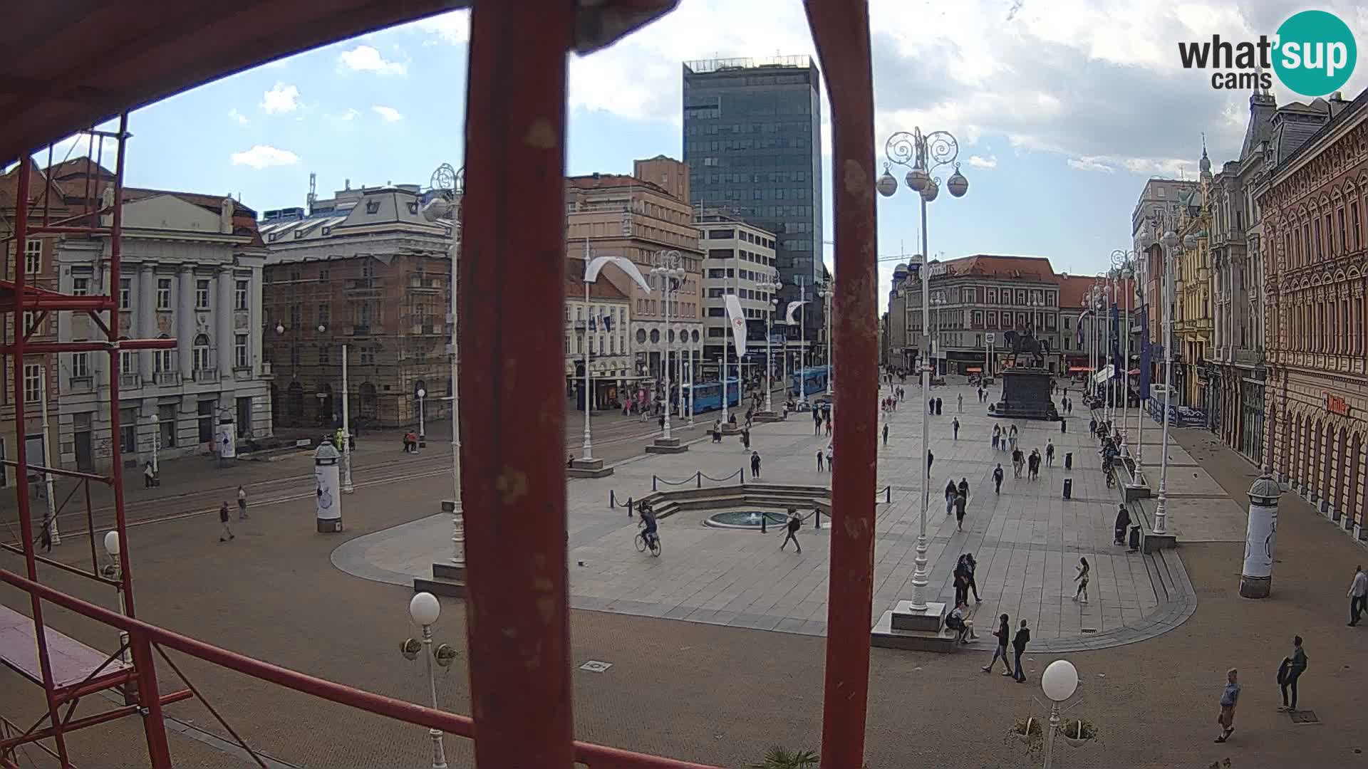 Zagreb Live Webcam – Bana Jelačić square