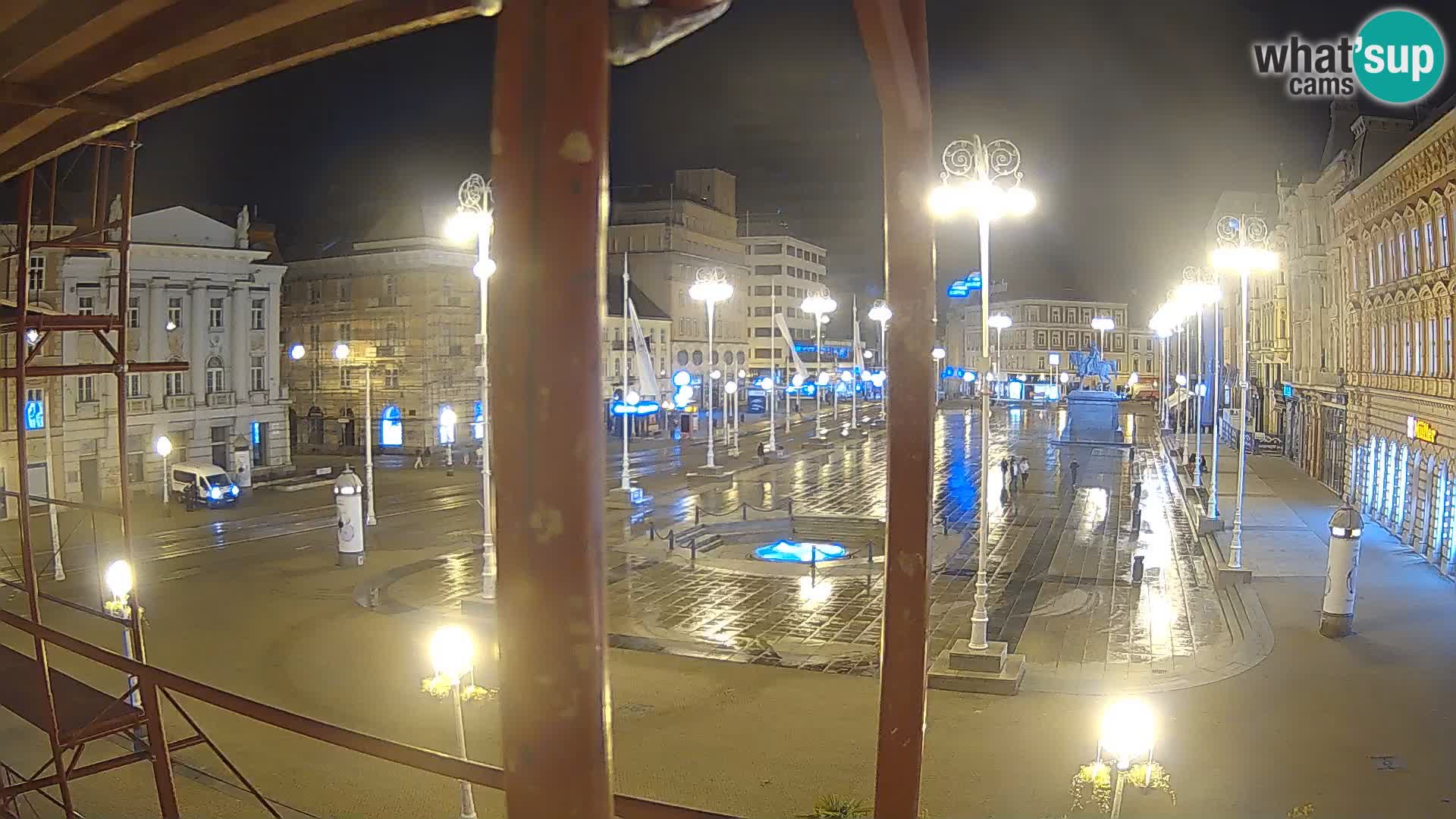 Zagreb spletna kamera trg Bana Jelačića