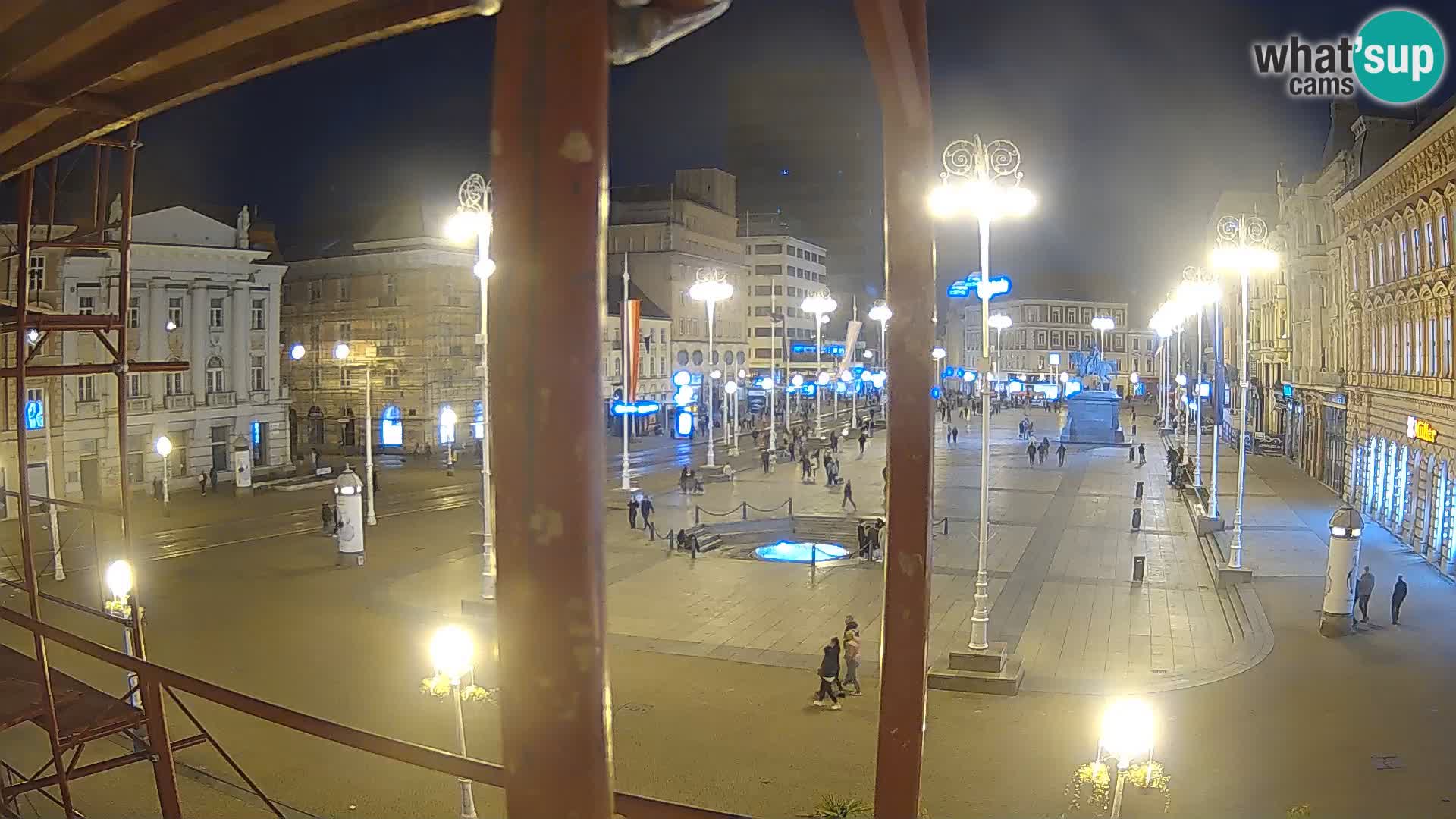 Zagreb Live Webcam – Bana Jelačić square