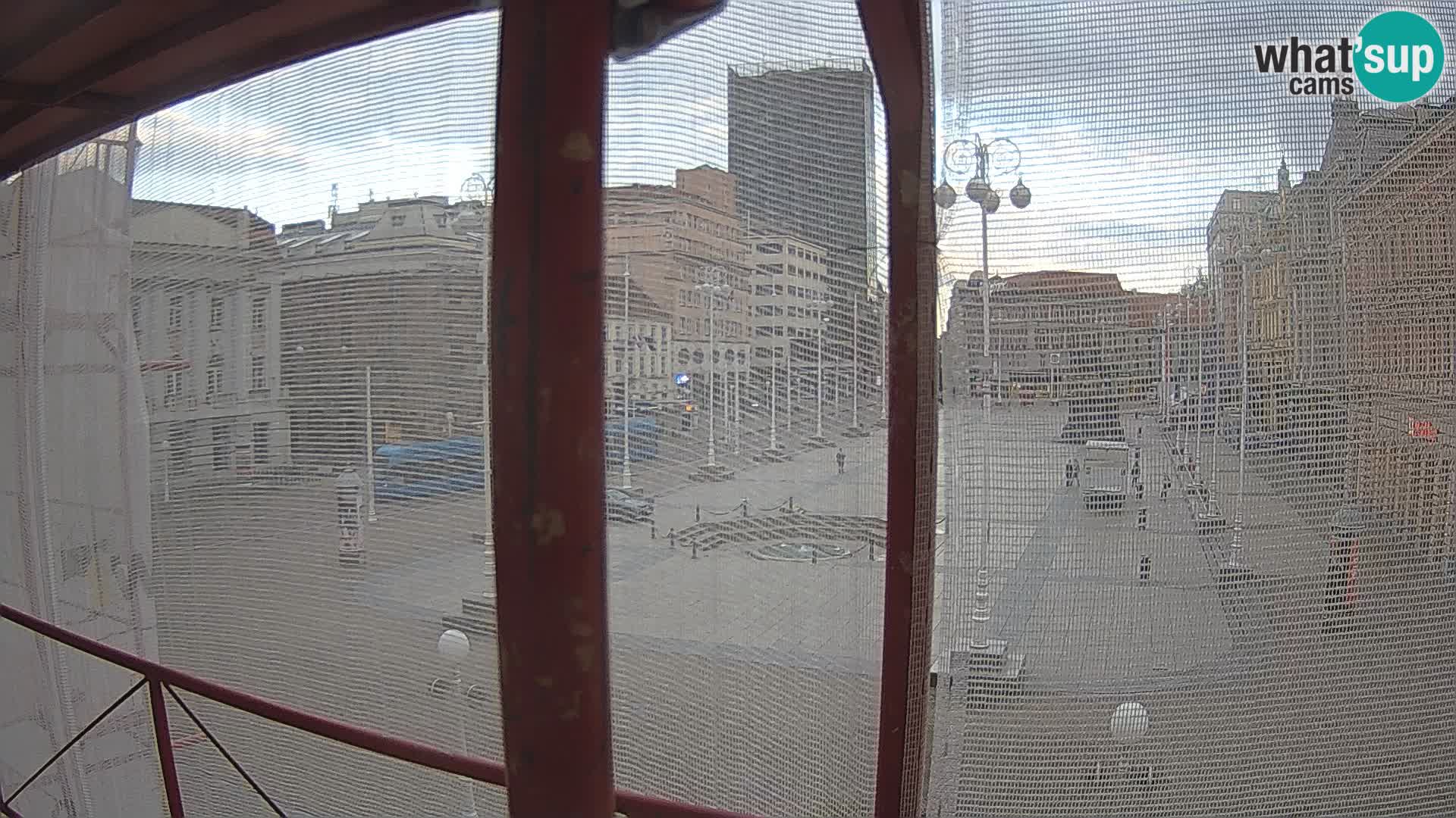 Zagreb web kamera trg Bana Jelačića