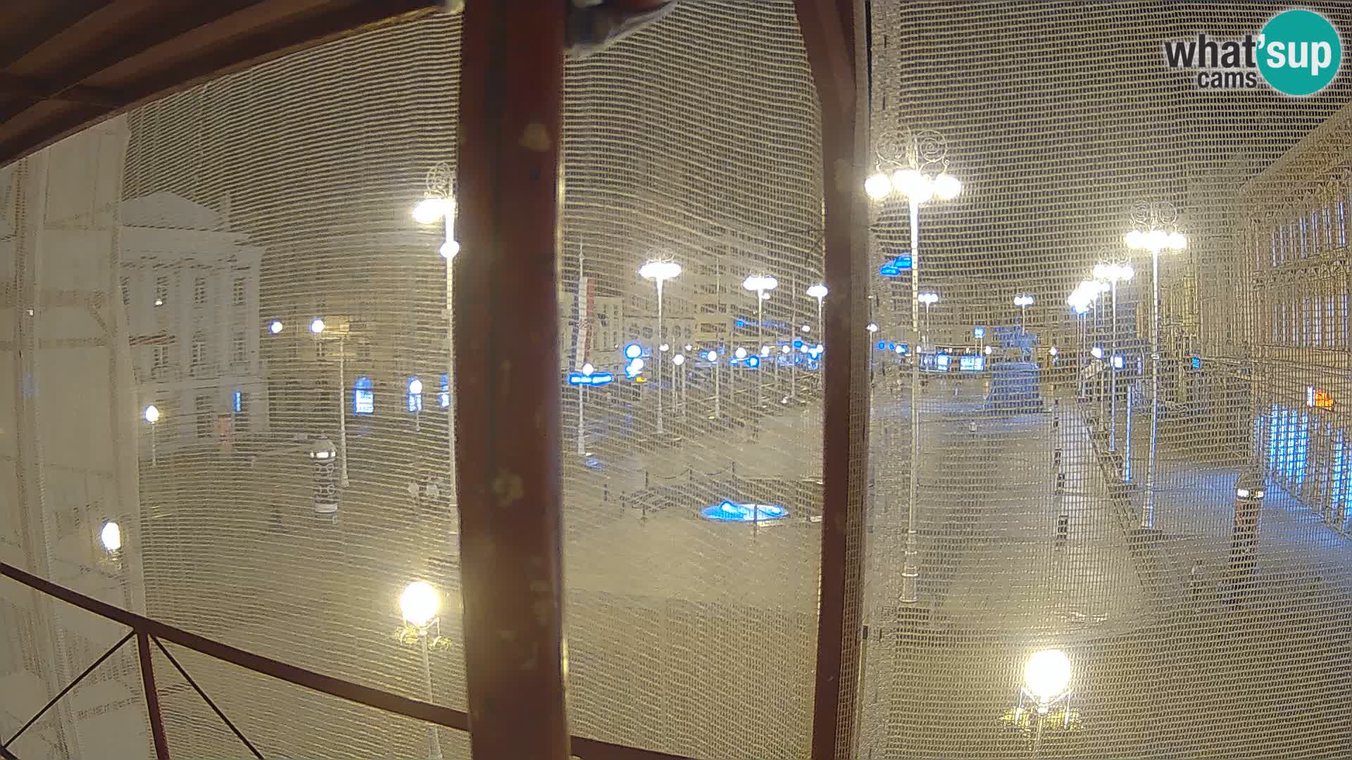 Zagreb web kamera trg Bana Jelačića