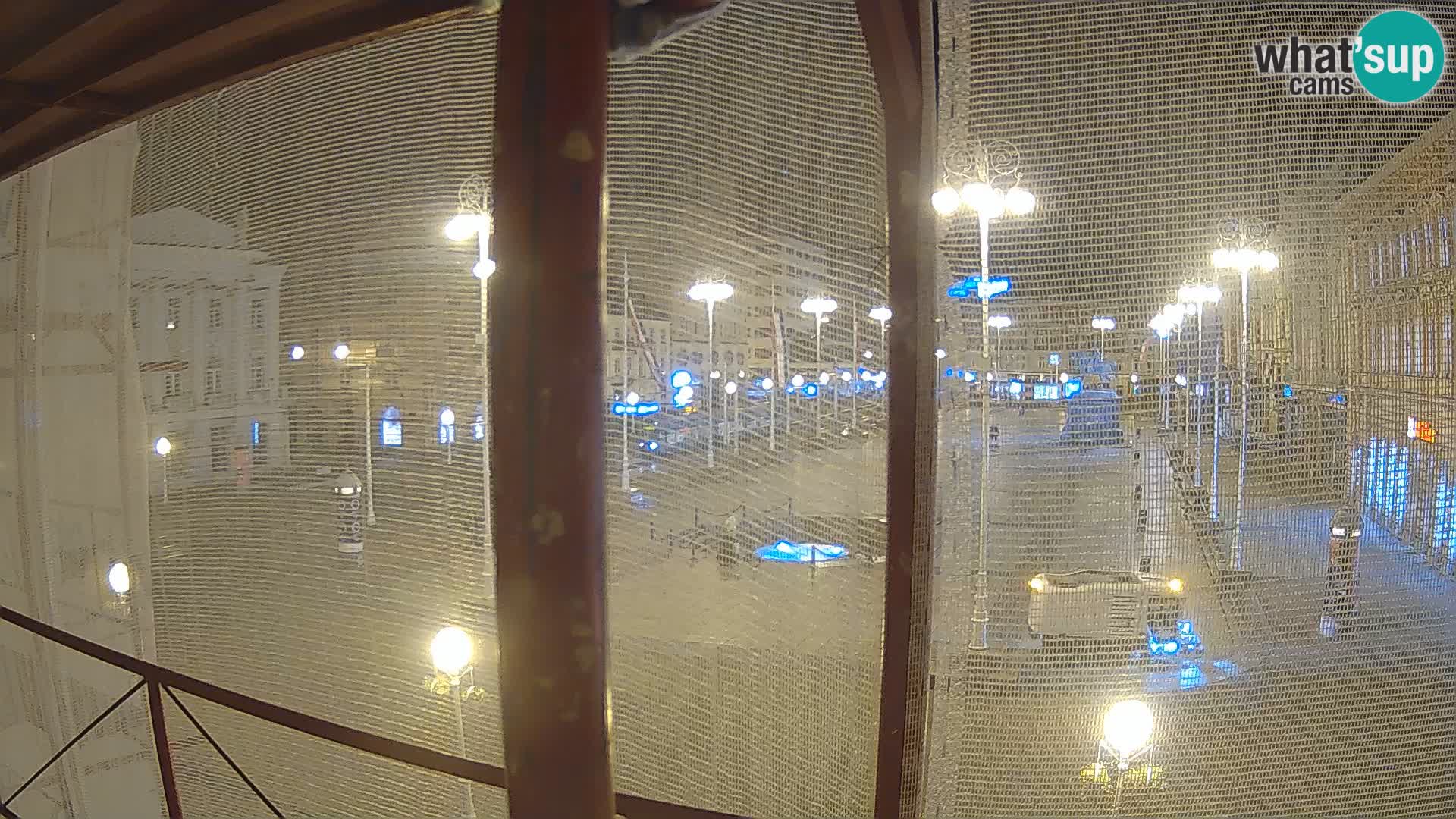 Zagreb web kamera trg Bana Jelačića
