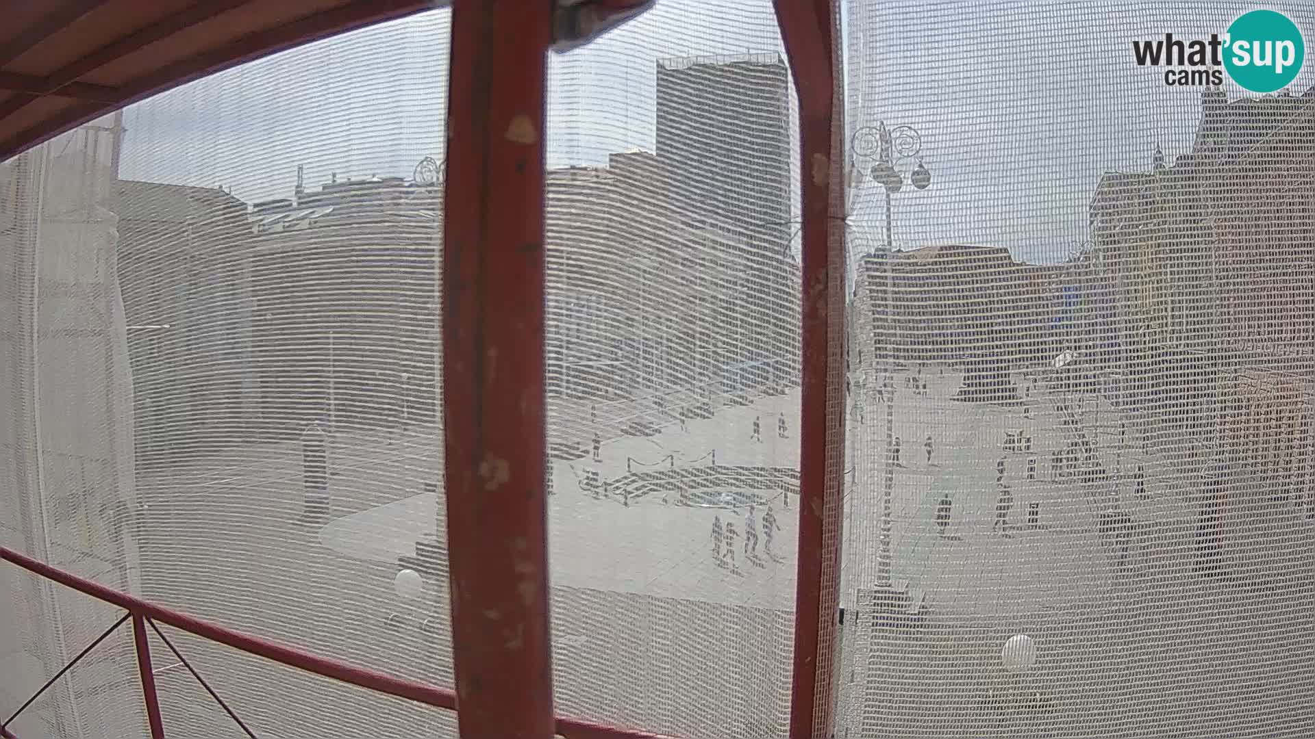 Zagreb Livecam – Bana Jelačić square