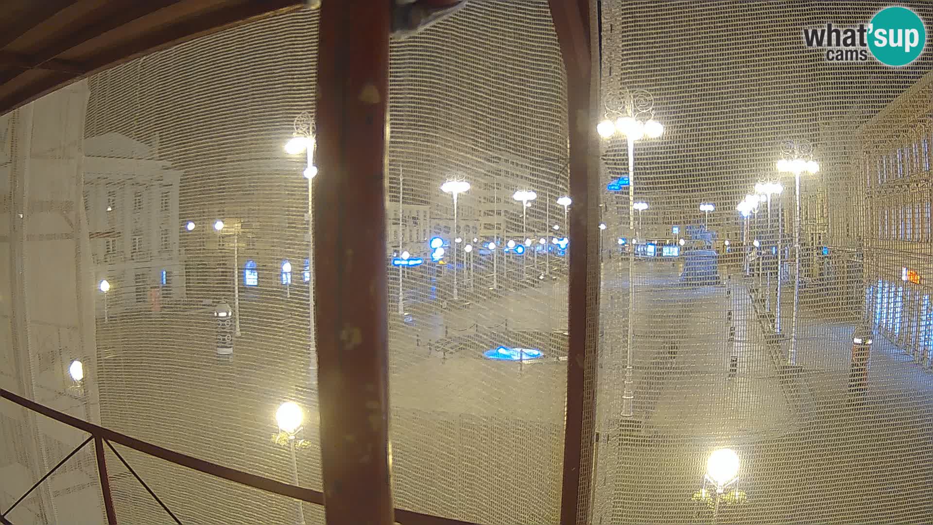 Zagreb web kamera trg Bana Jelačića