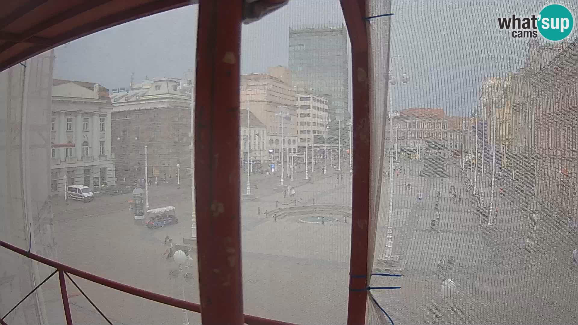 Zagreb Livecam – Bana Jelačić square