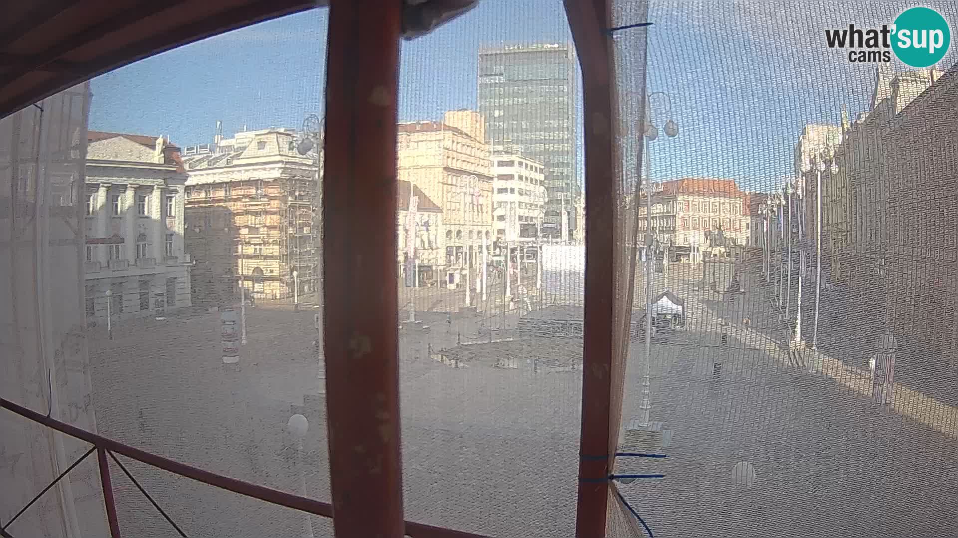 Zagreb Livecam – Bana Jelačić square