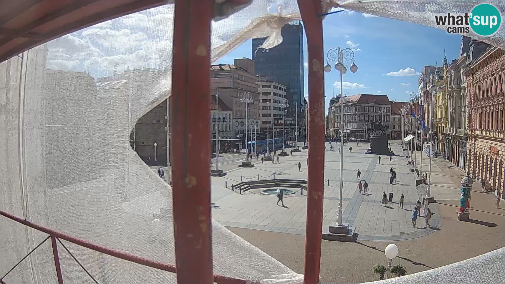 Zagreb Livecam – Bana Jelačić square