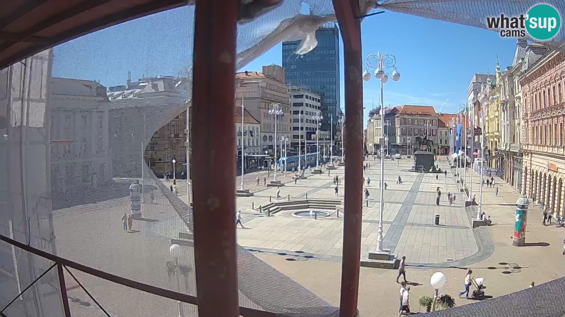 Zagreb Livecam – Bana Jelačić square