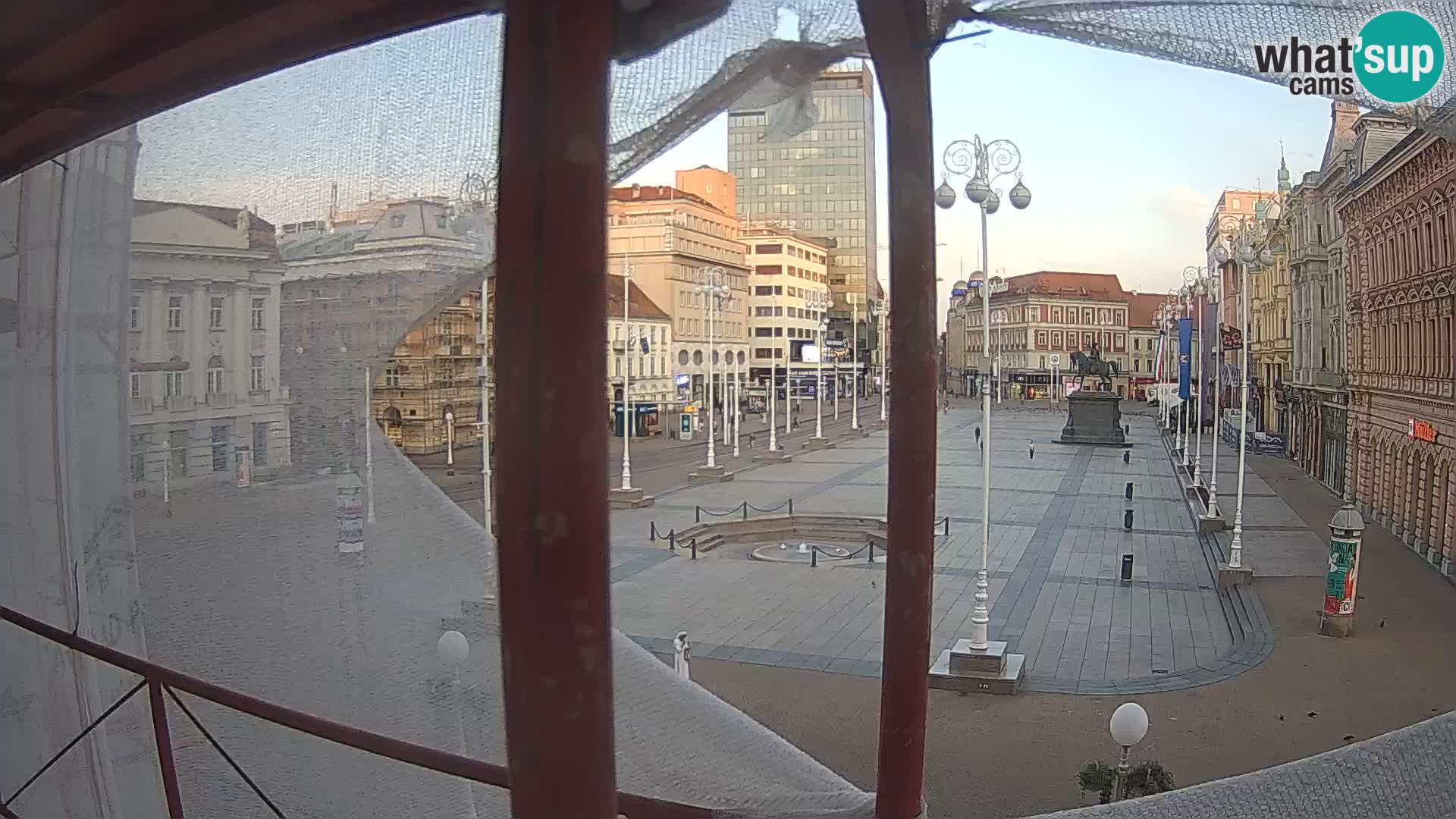 Zagreb Livecam – Bana Jelačić square