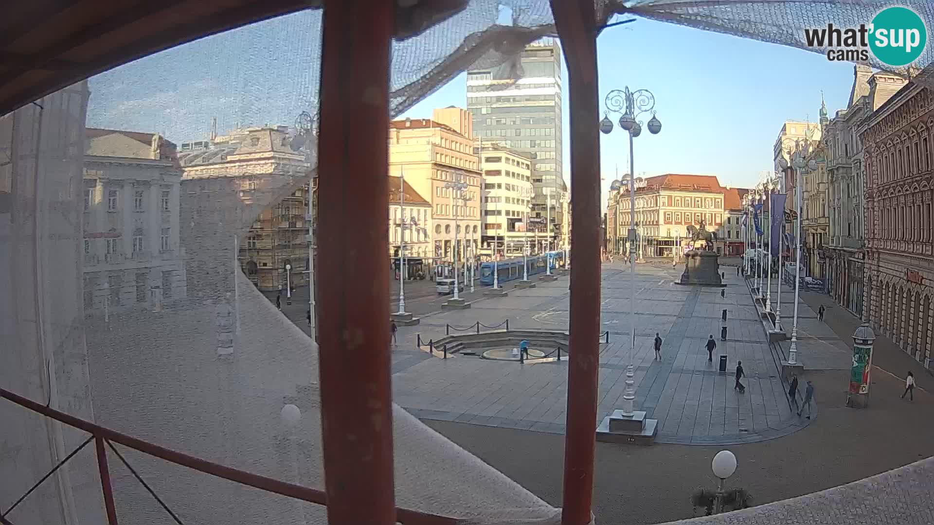 Zagreb Livecam – Bana Jelačić square