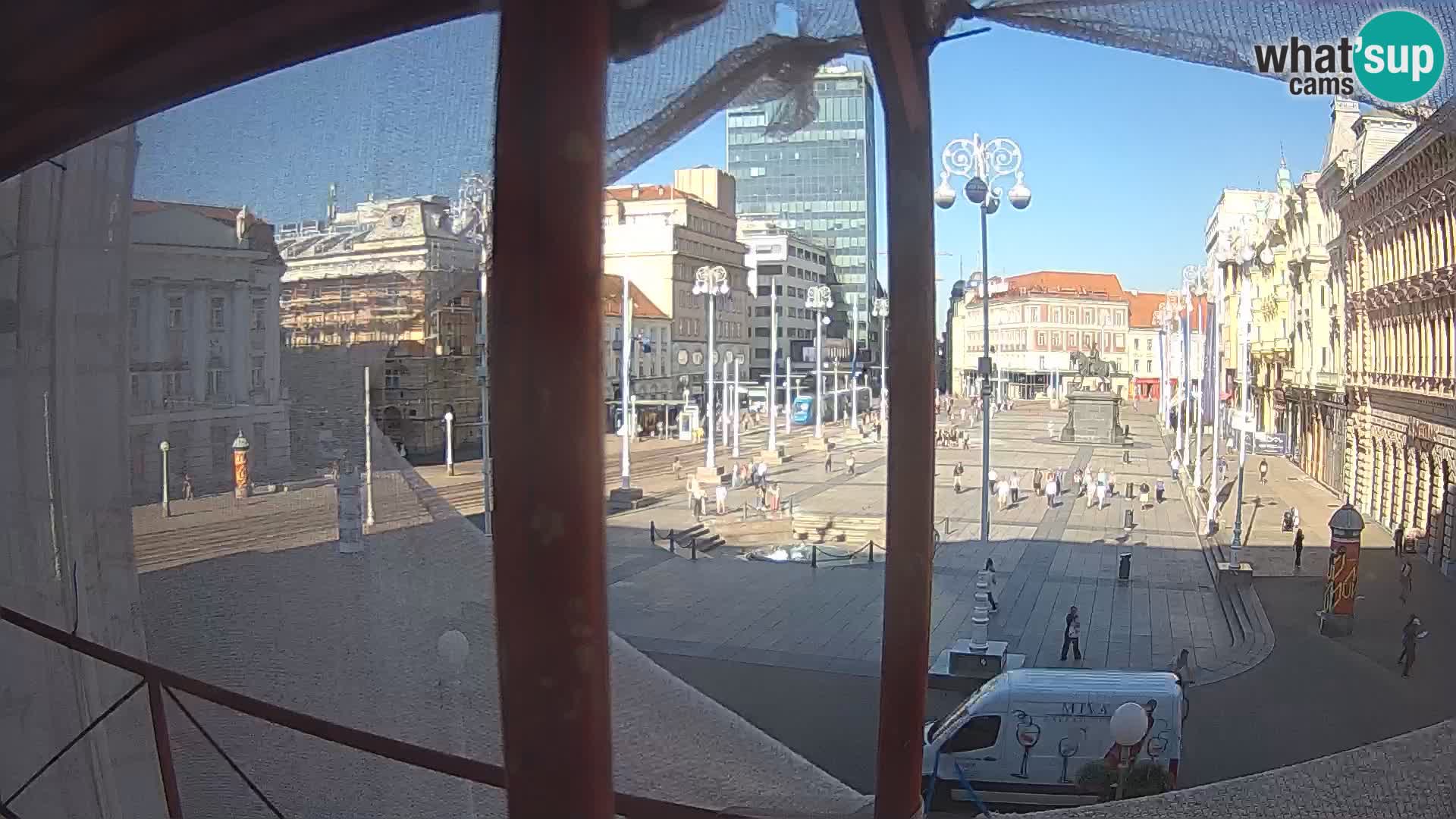 Zagreb web kamera trg Bana Jelačića