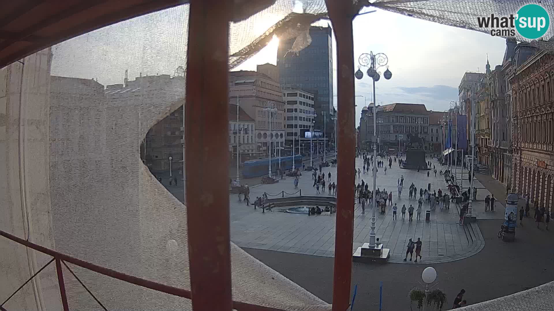 Zagreb Livecam – Bana Jelačić square