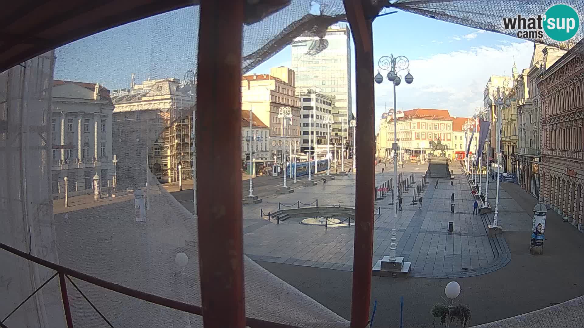 Zagreb Livecam – Bana Jelačić square