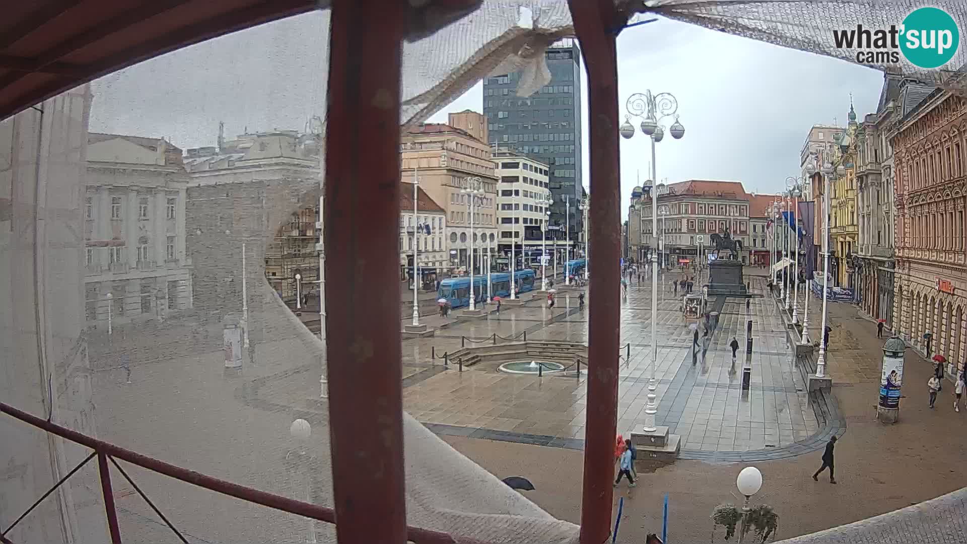 Zagreb Live Webcam – Bana Jelačić square