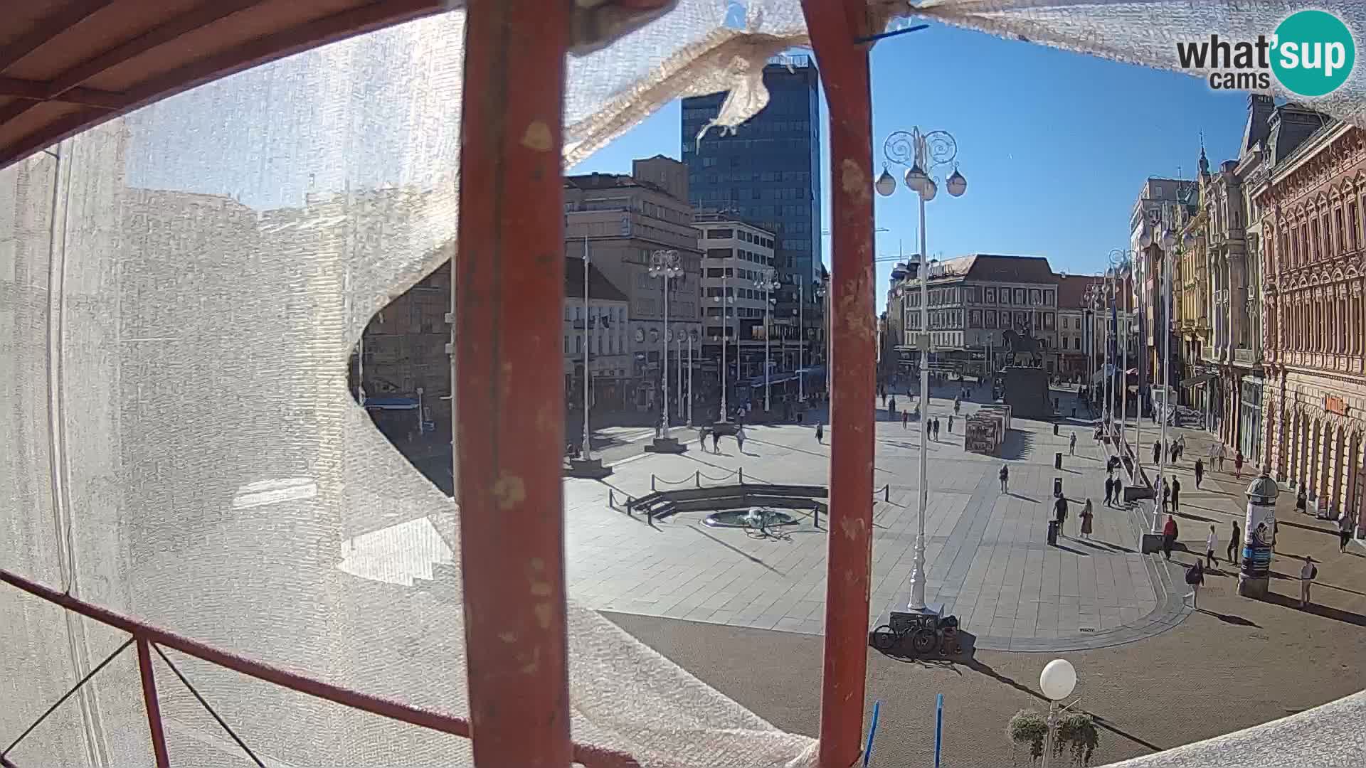 Zagreb Livecam – Bana Jelačić square