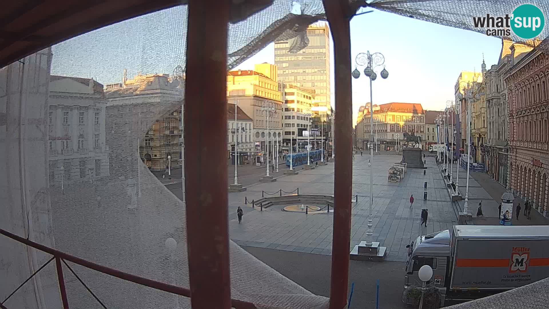 Zagreb web kamera trg Bana Jelačića