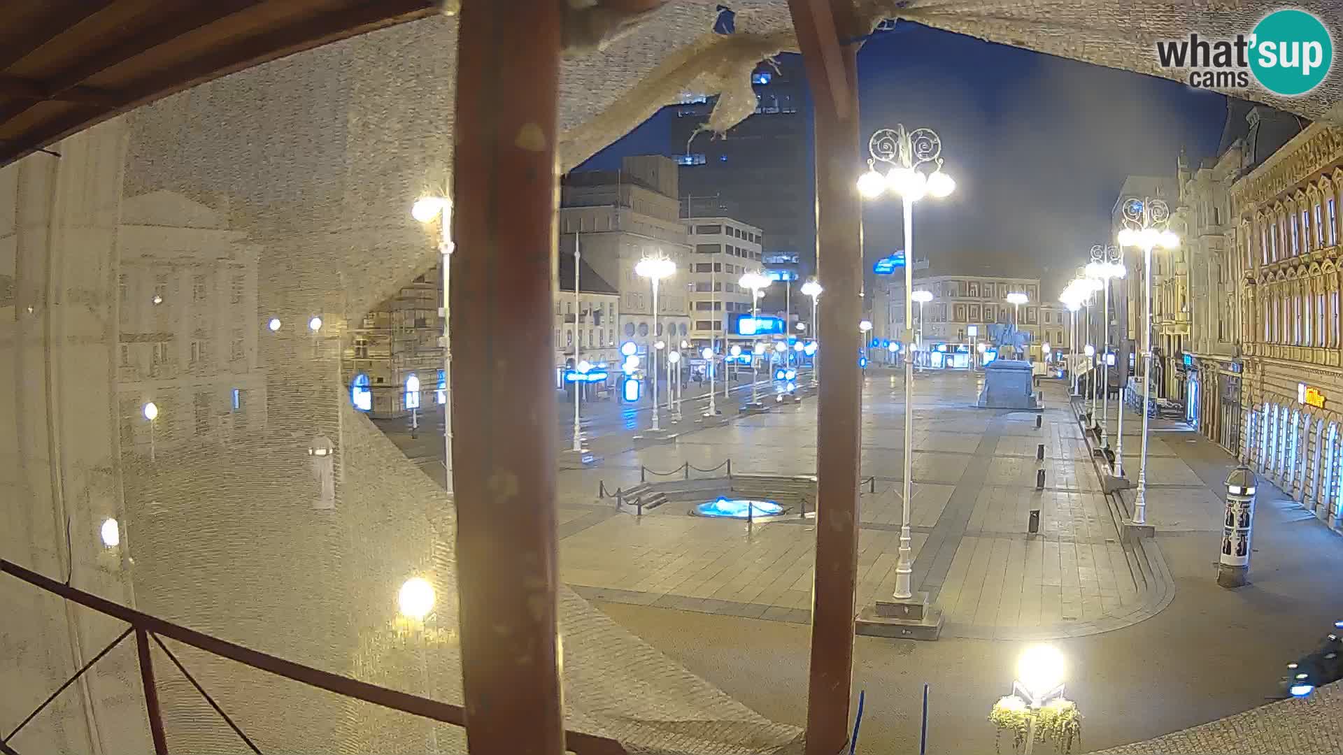 Zagreb Live Webcam – Bana Jelačić square