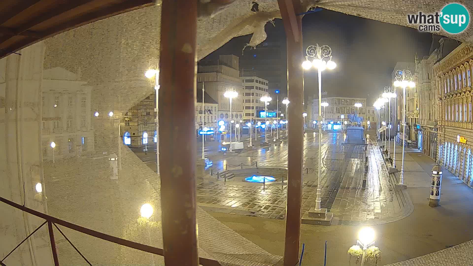 Zagreb Live Webcam – Bana Jelačić square