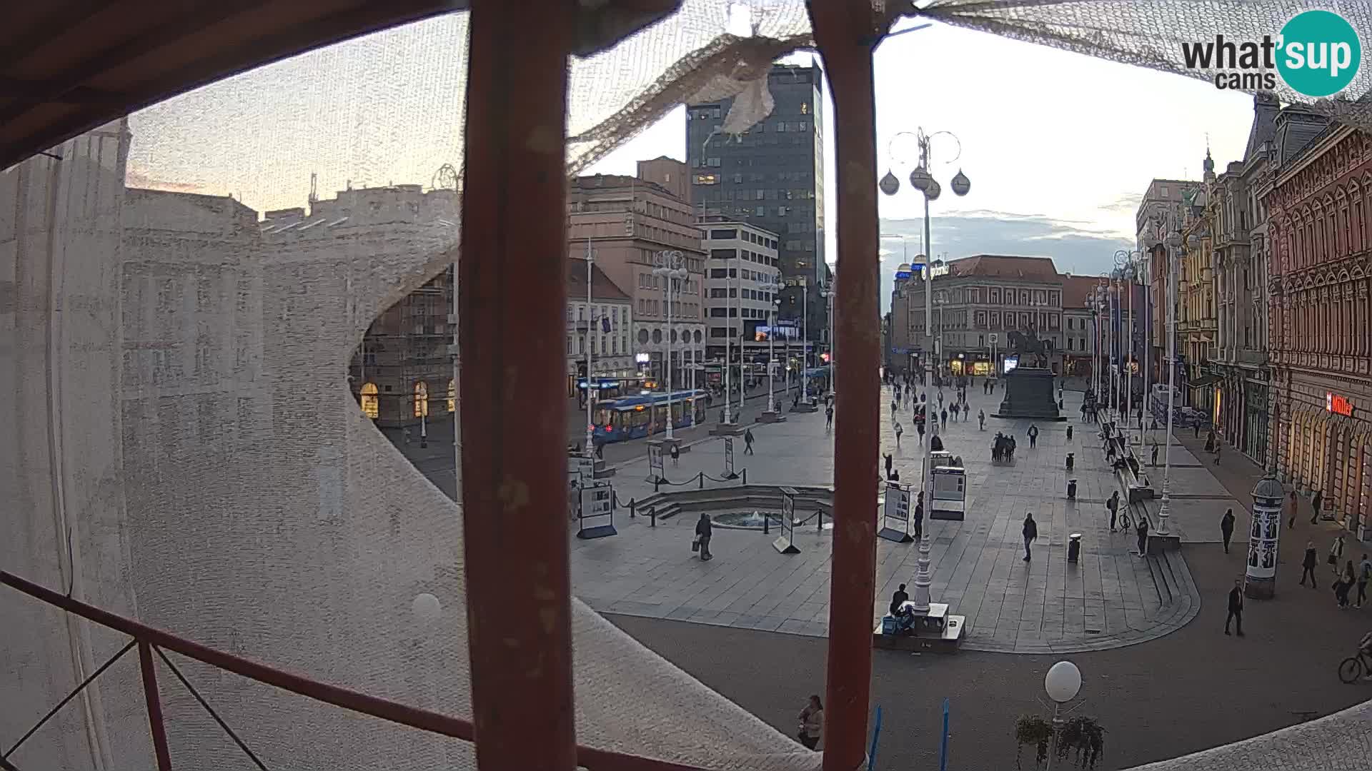 Zagreb Livecam – Bana Jelačić square