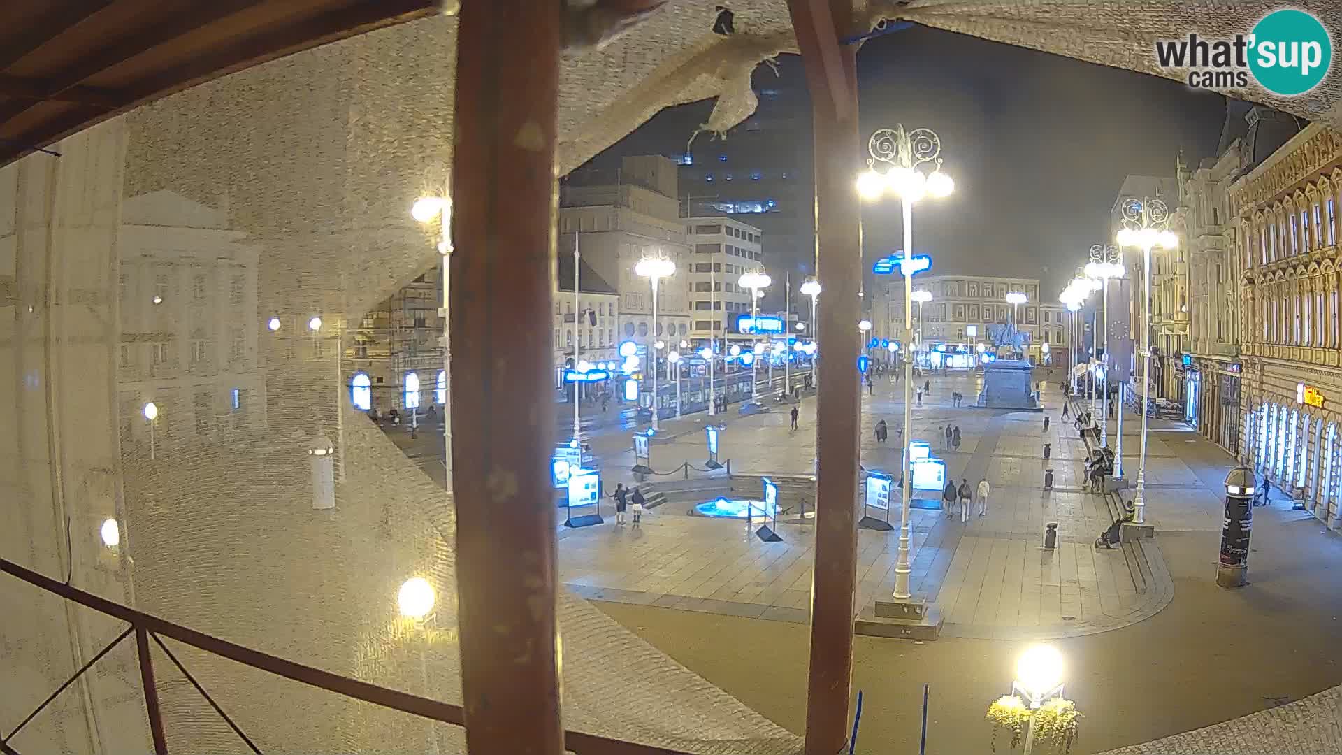Zagreb web kamera trg Bana Jelačića