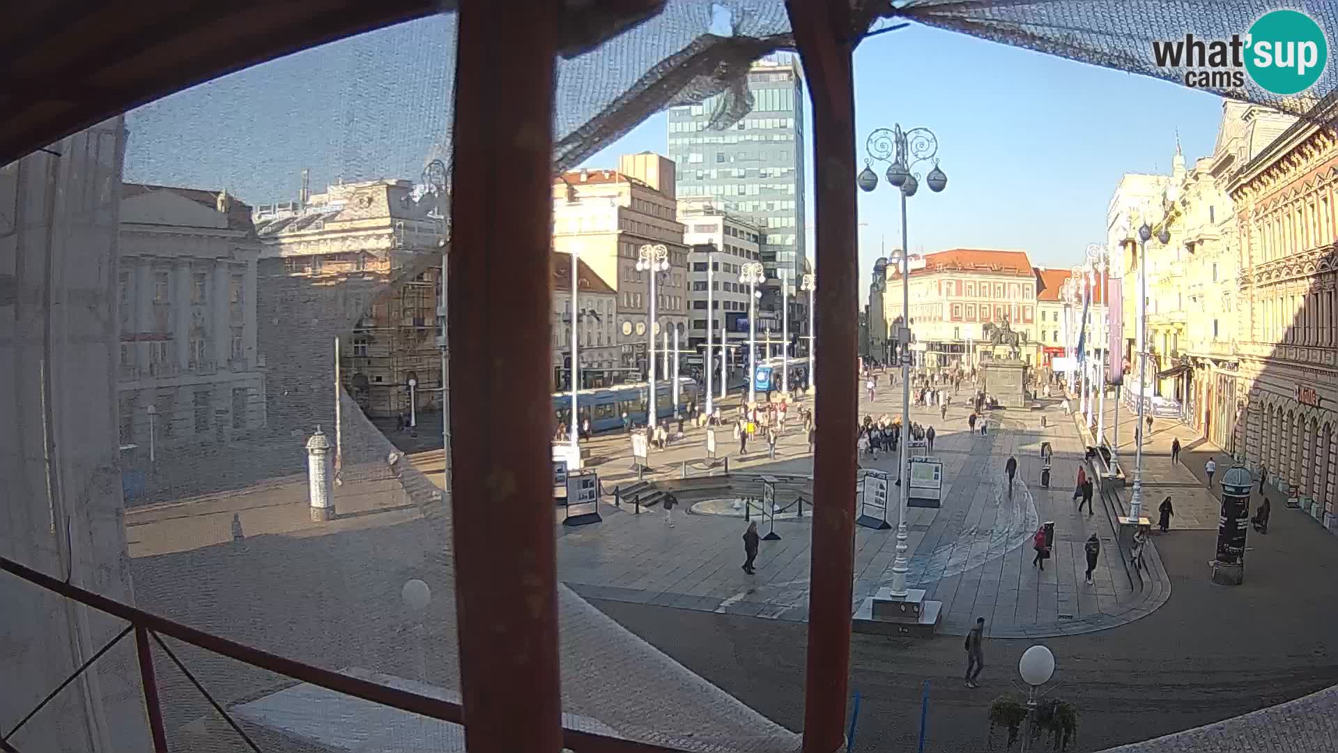 Zagreb web kamera trg Bana Jelačića