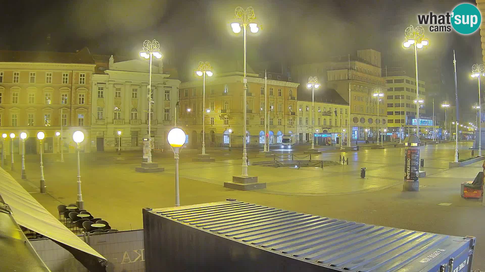 Zagreb web kamera trg Bana Jelačića