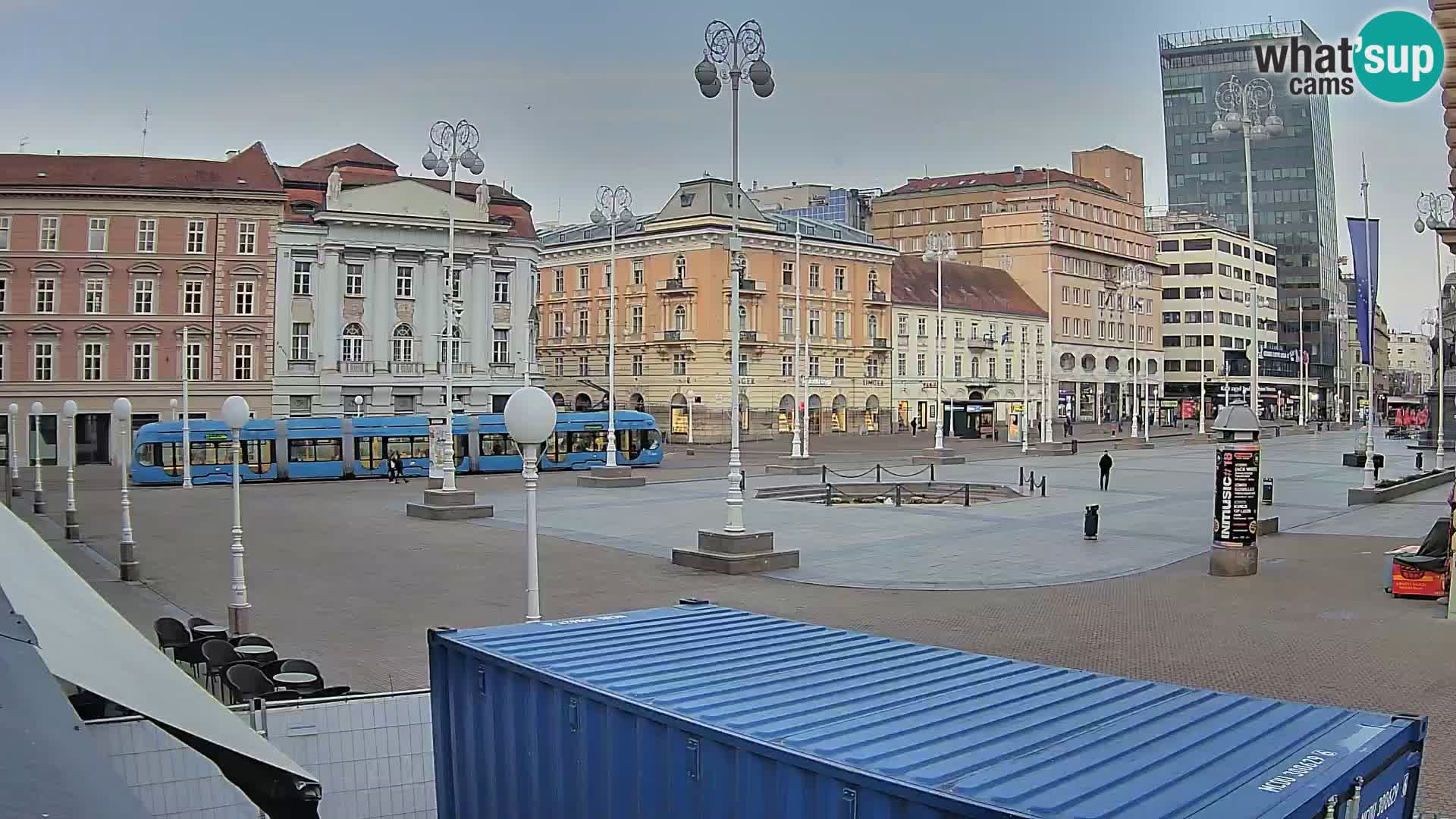 Zagreb web kamera trg Bana Jelačića