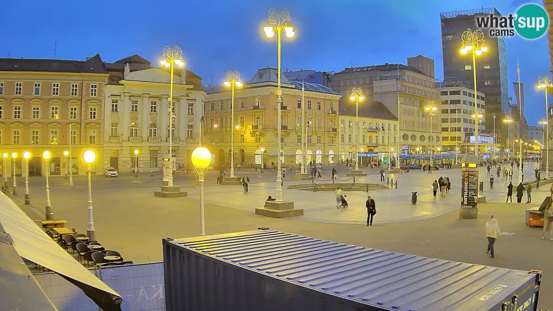 Zagreb web kamera trg Bana Jelačića