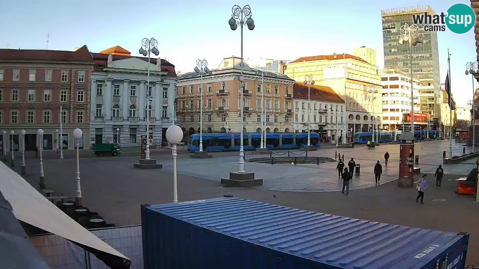 Zagreb web kamera trg Bana Jelačića