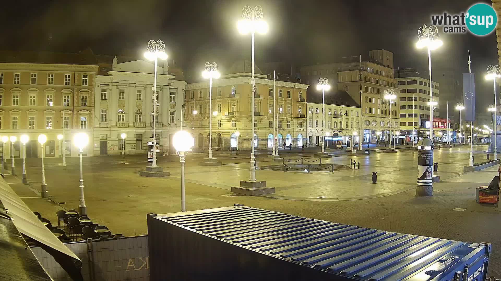 Zagreb Live Webcam – Bana Jelačić square