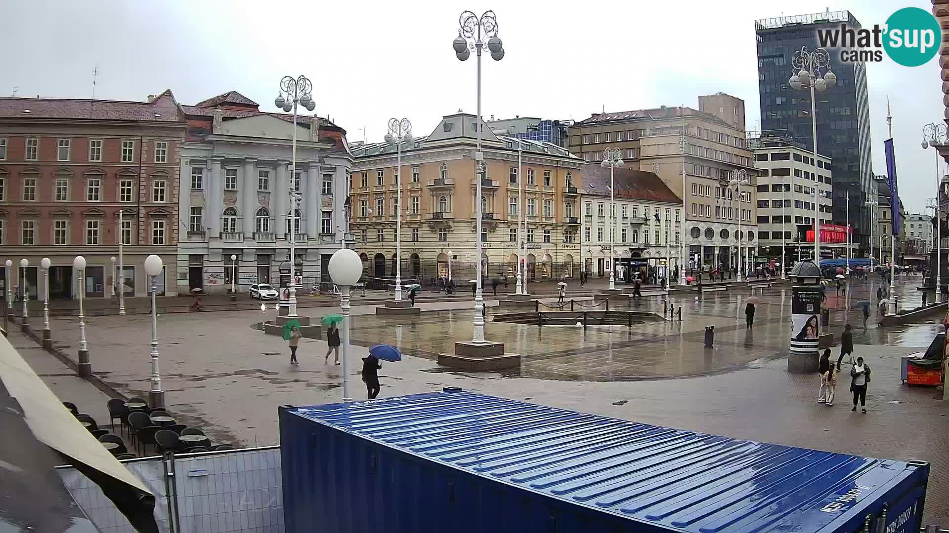 Zagreb Live Webcam – Bana Jelačić square