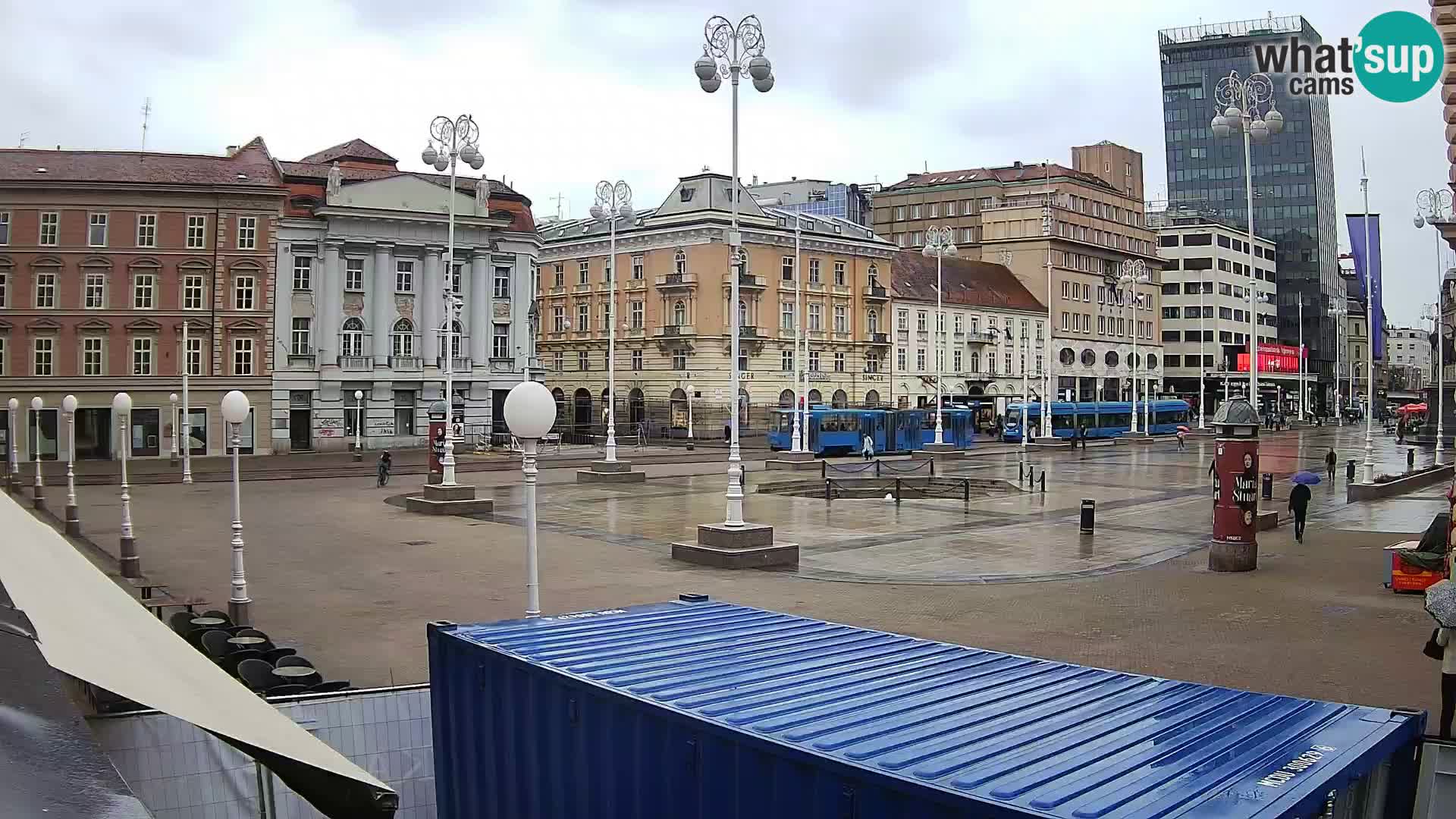 Zagreb Live Webcam – Bana Jelačić square