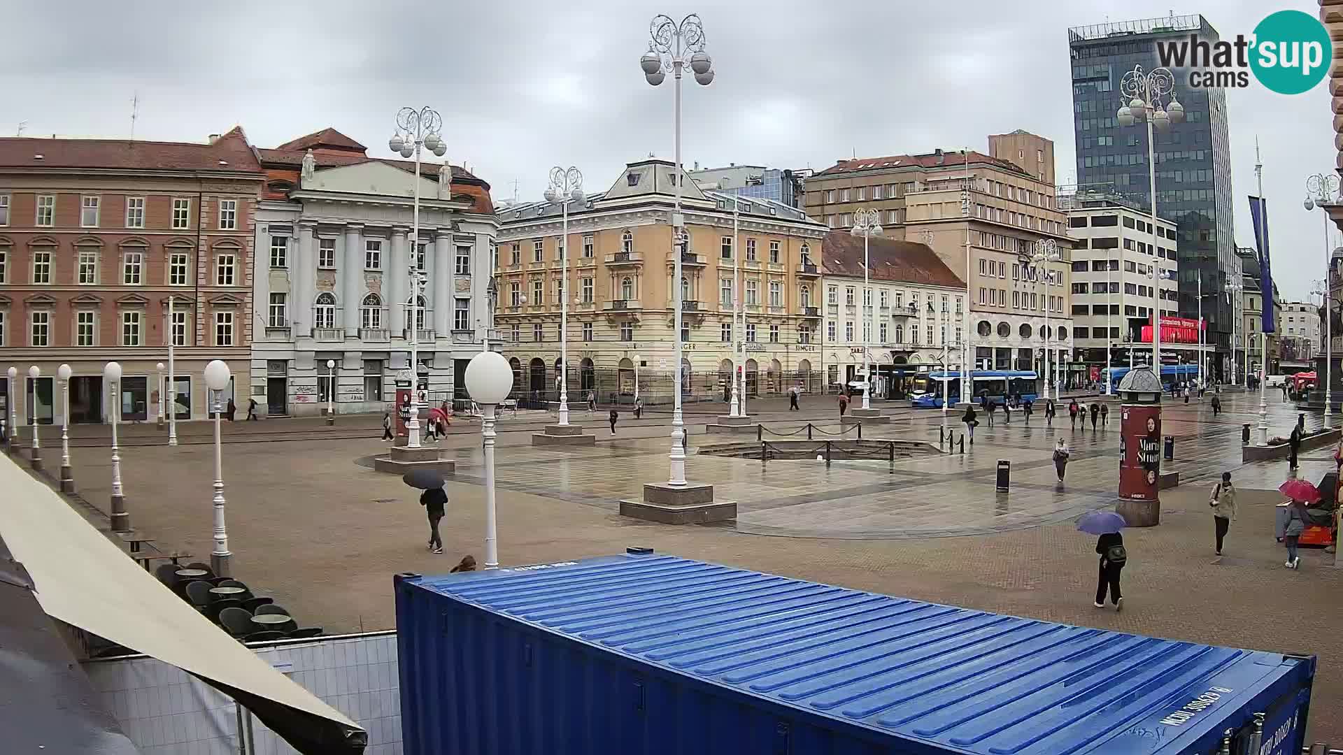 Zagreb Live Webcam – Bana Jelačić square