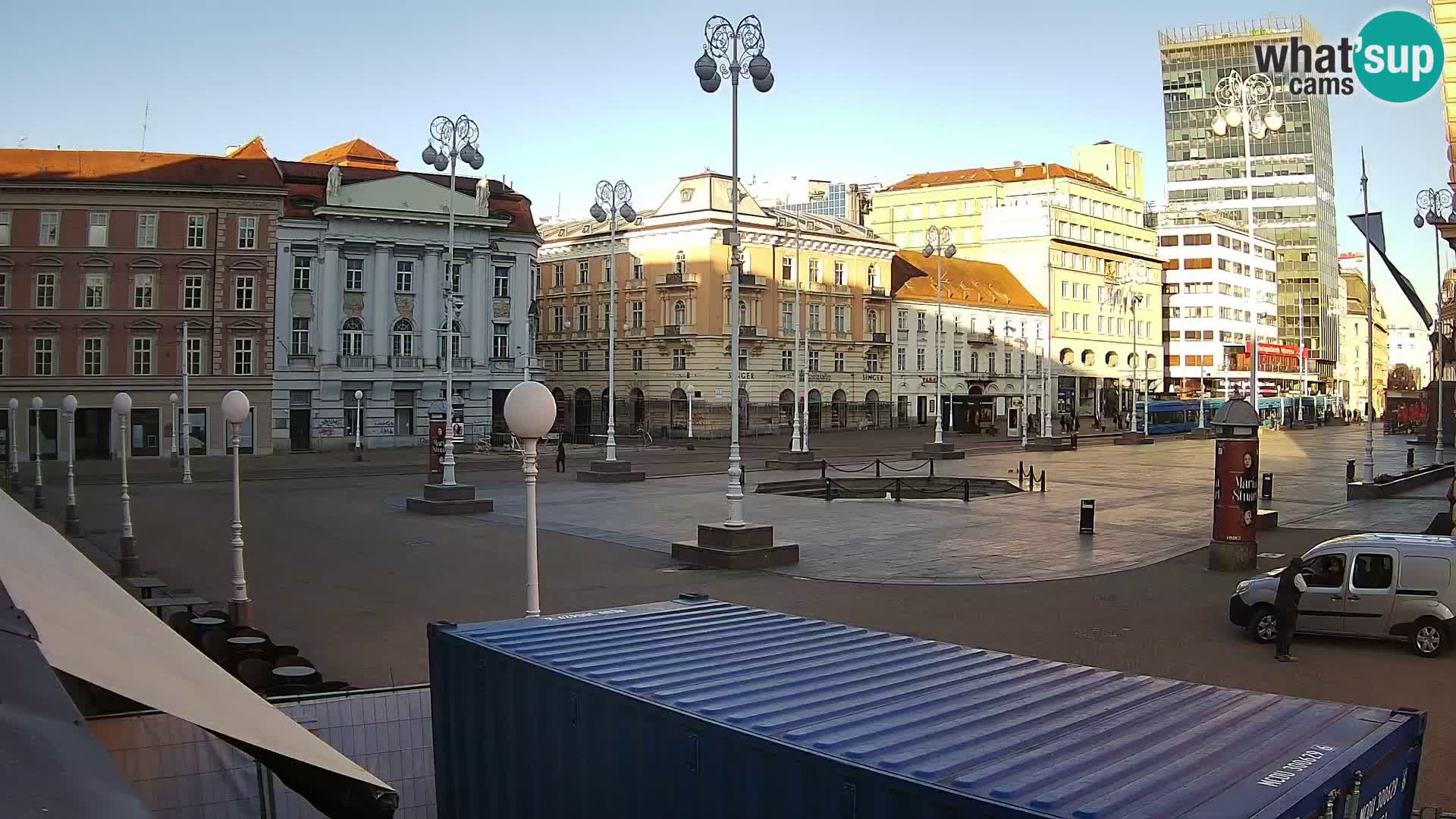 Zagreb web kamera trg Bana Jelačića