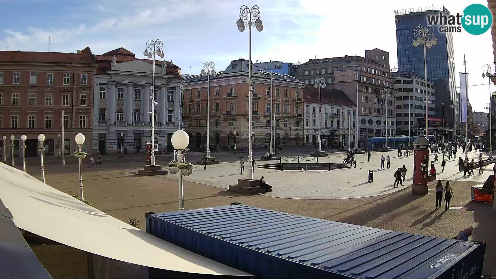 Zagreb web kamera trg Bana Jelačića