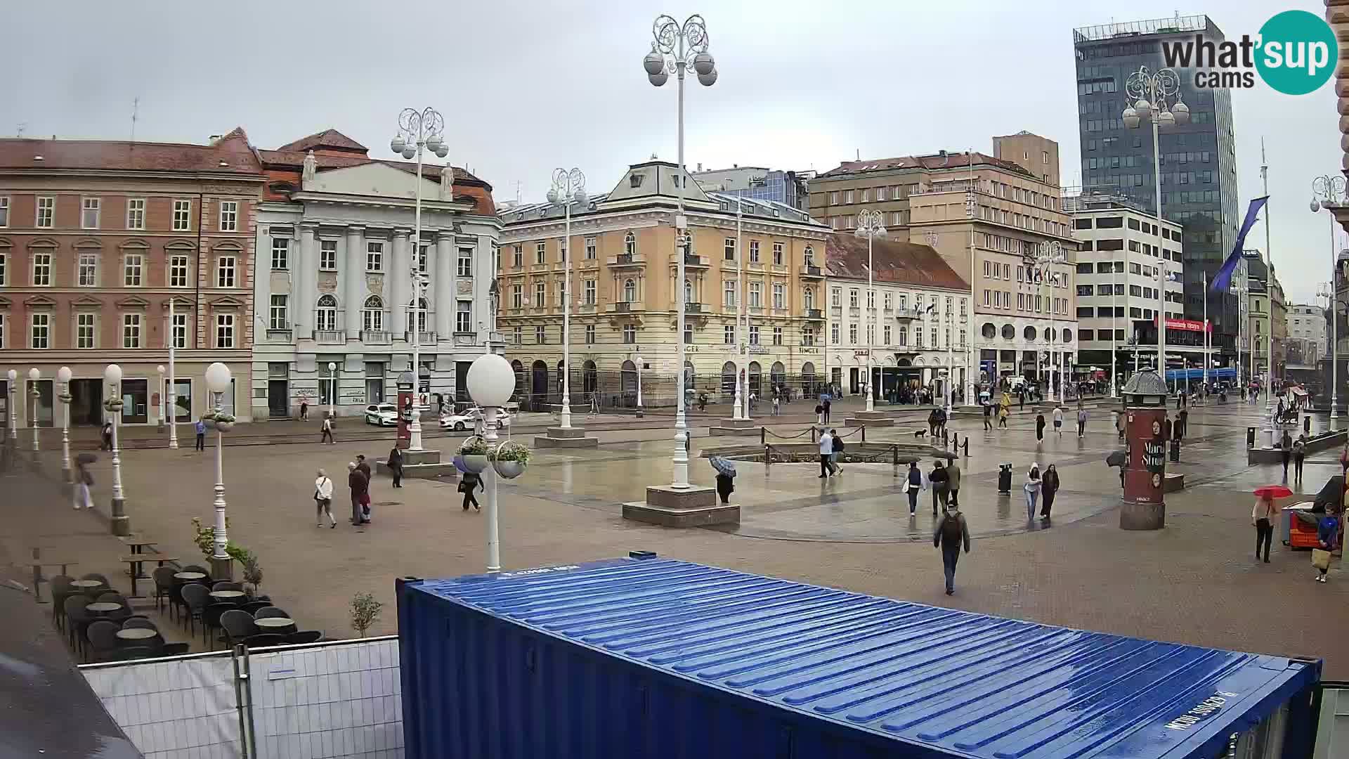 Zagreb Live Webcam – Bana Jelačić square